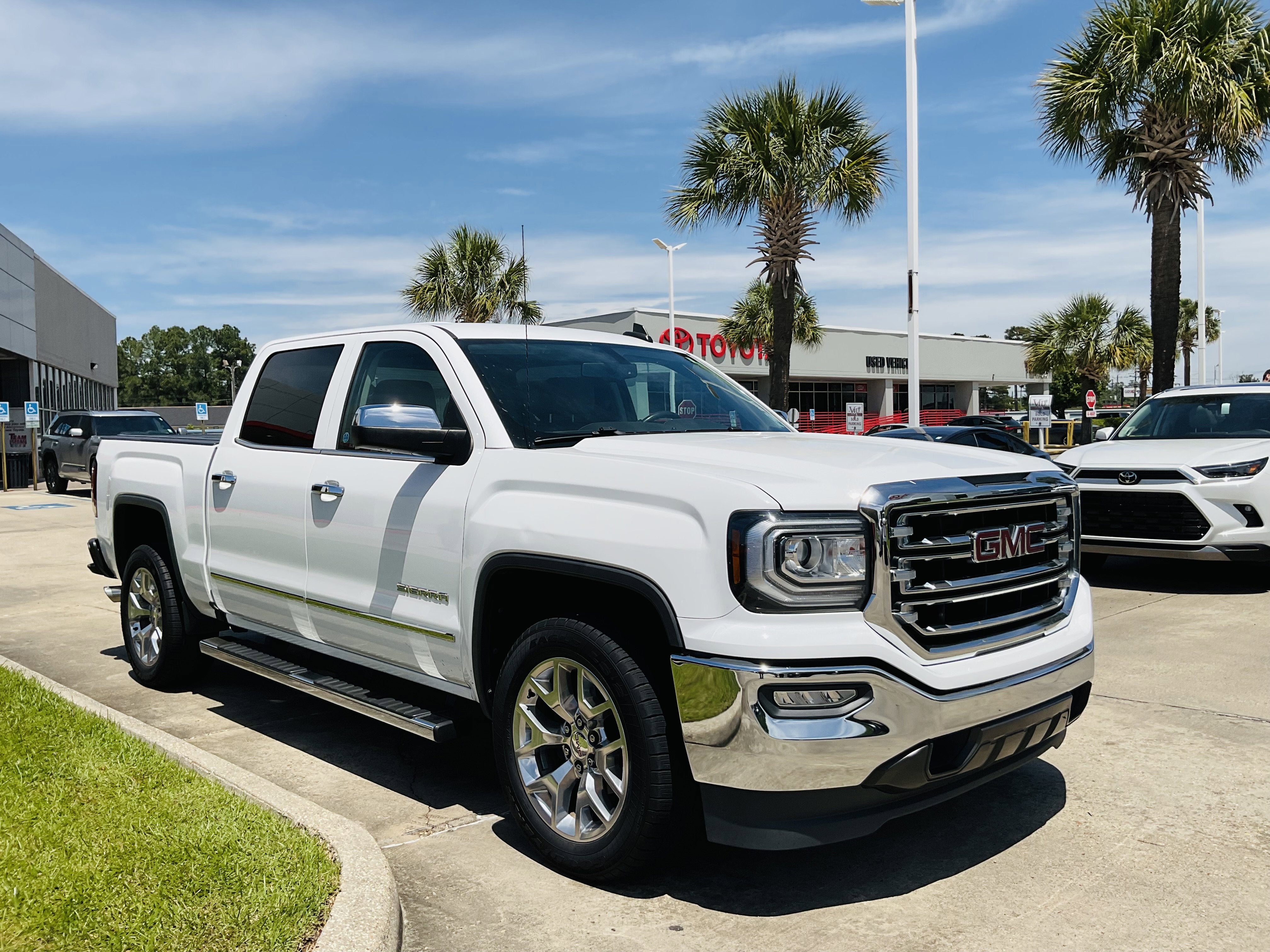2018 GMC Sierra SLT