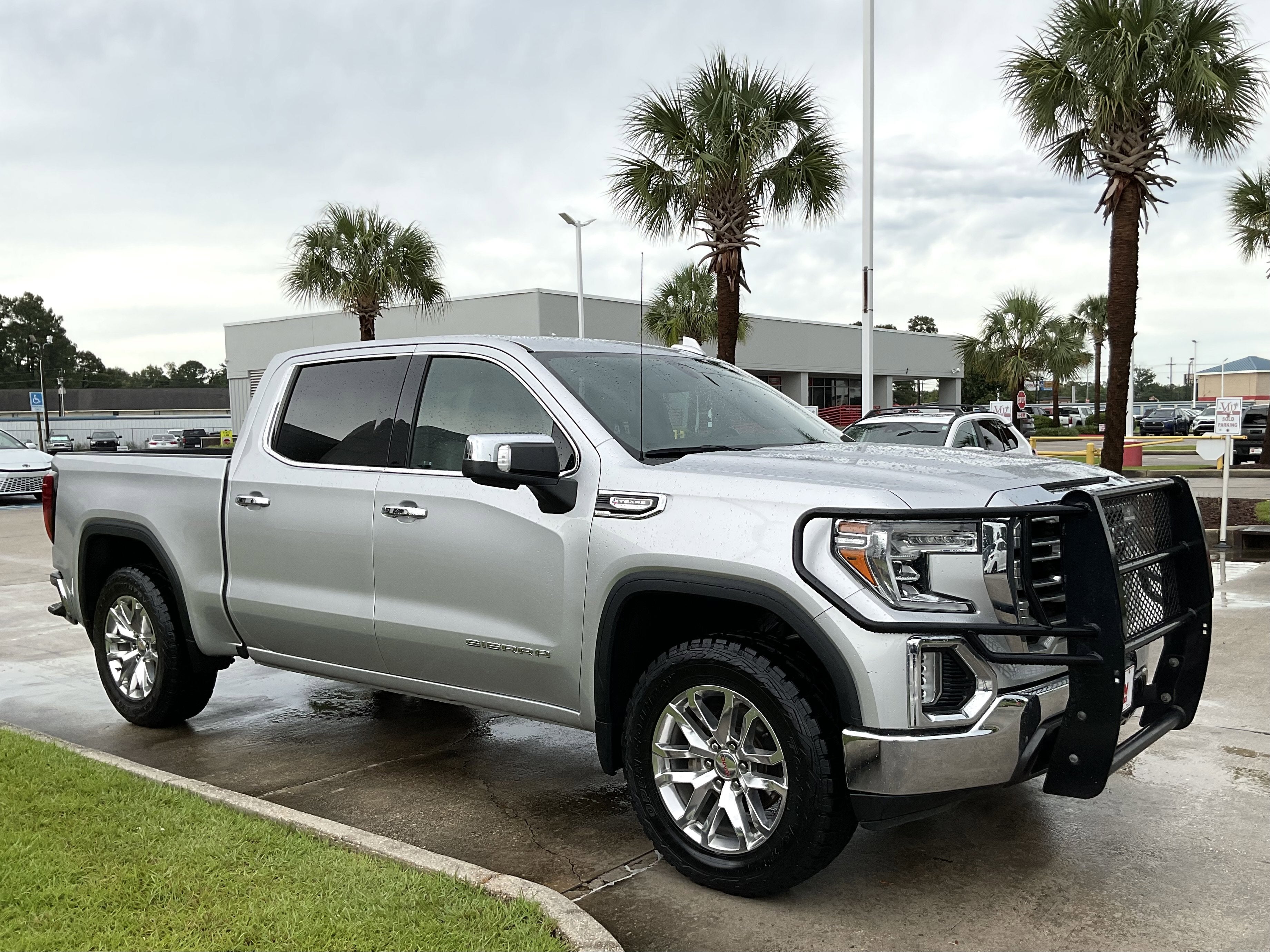 2020 GMC Sierra SLT