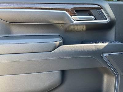 2024 GMC Sierra Elevation