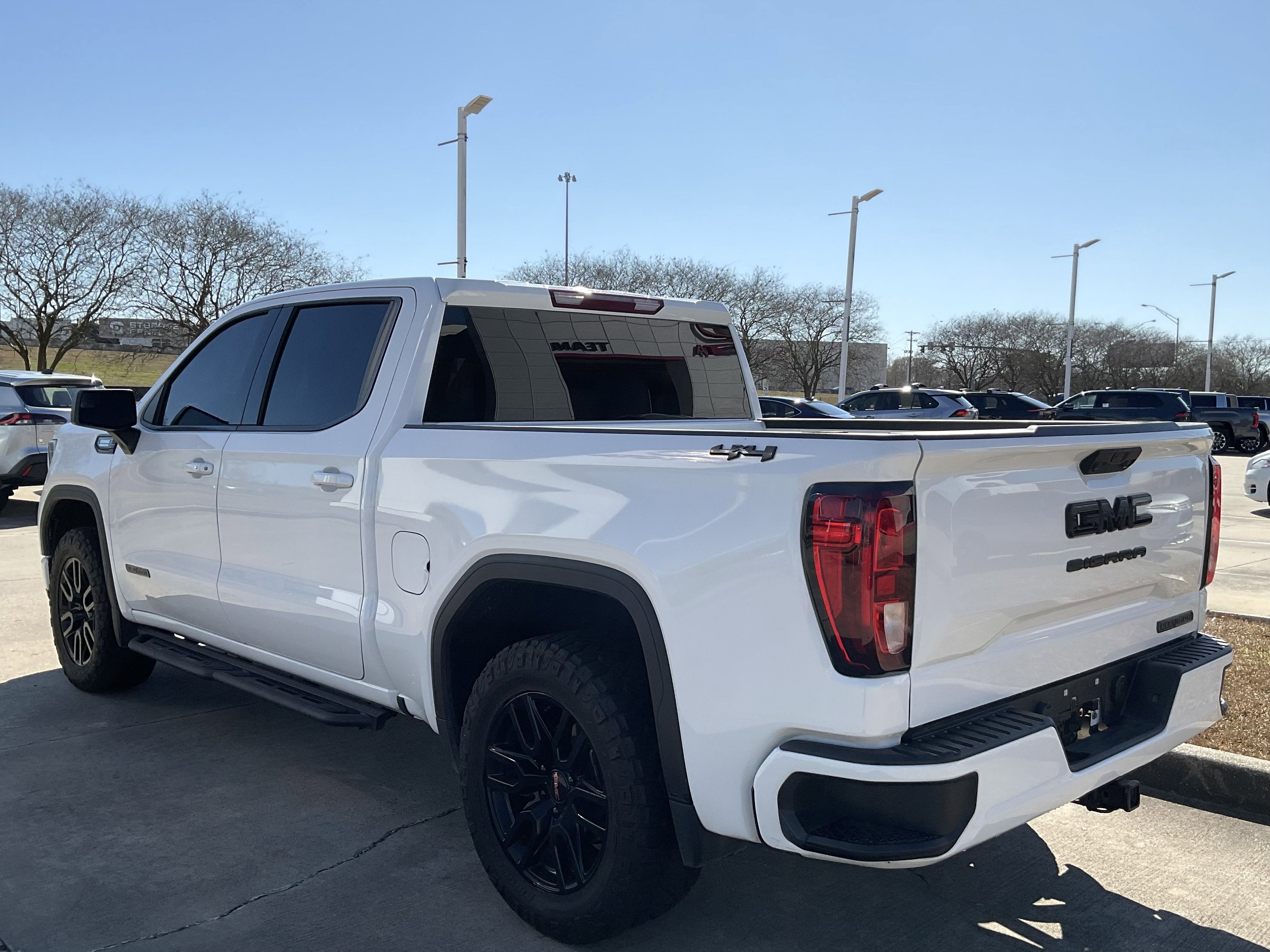 2024 GMC Sierra Elevation