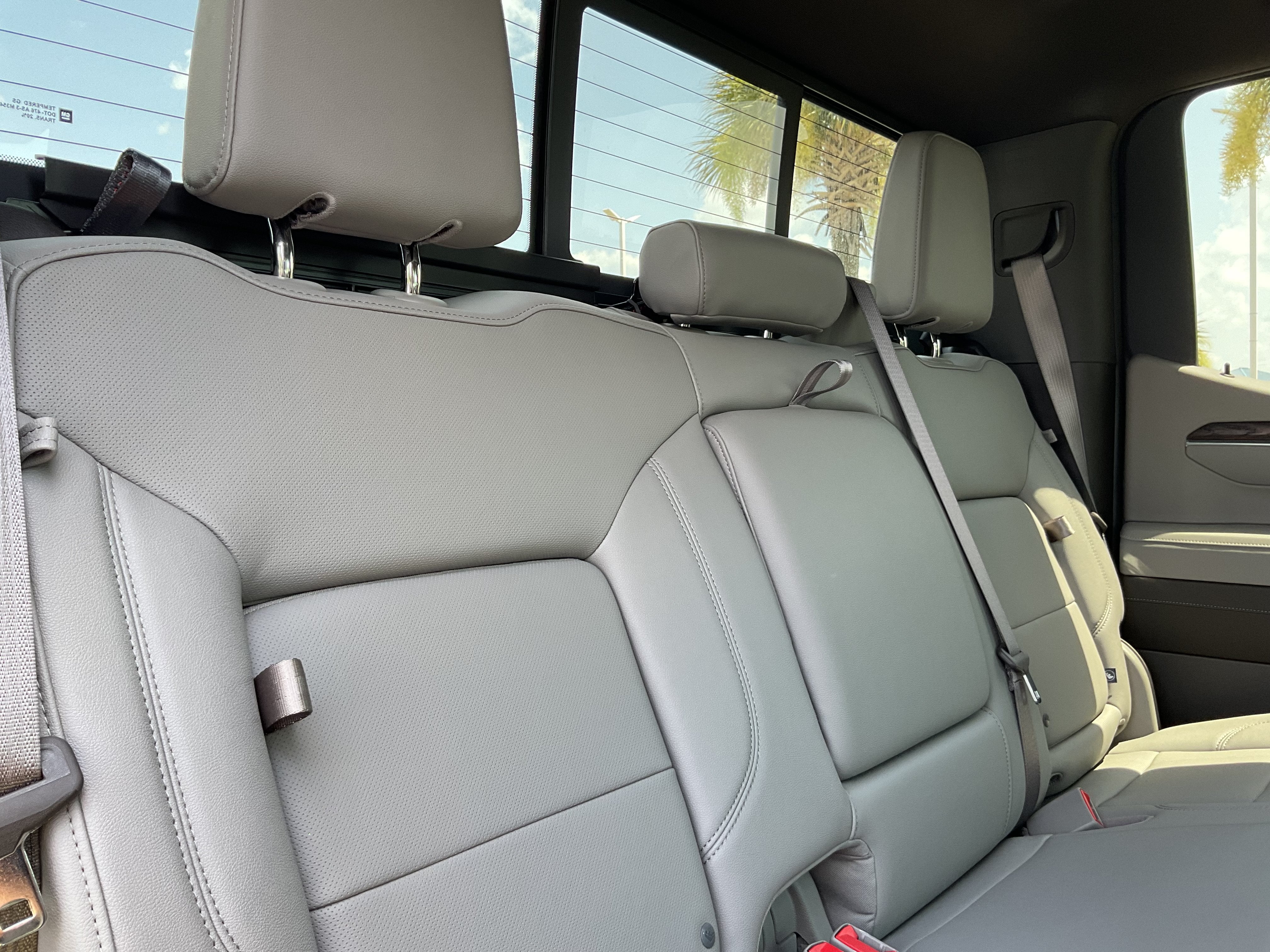 2025 GMC Sierra SLT