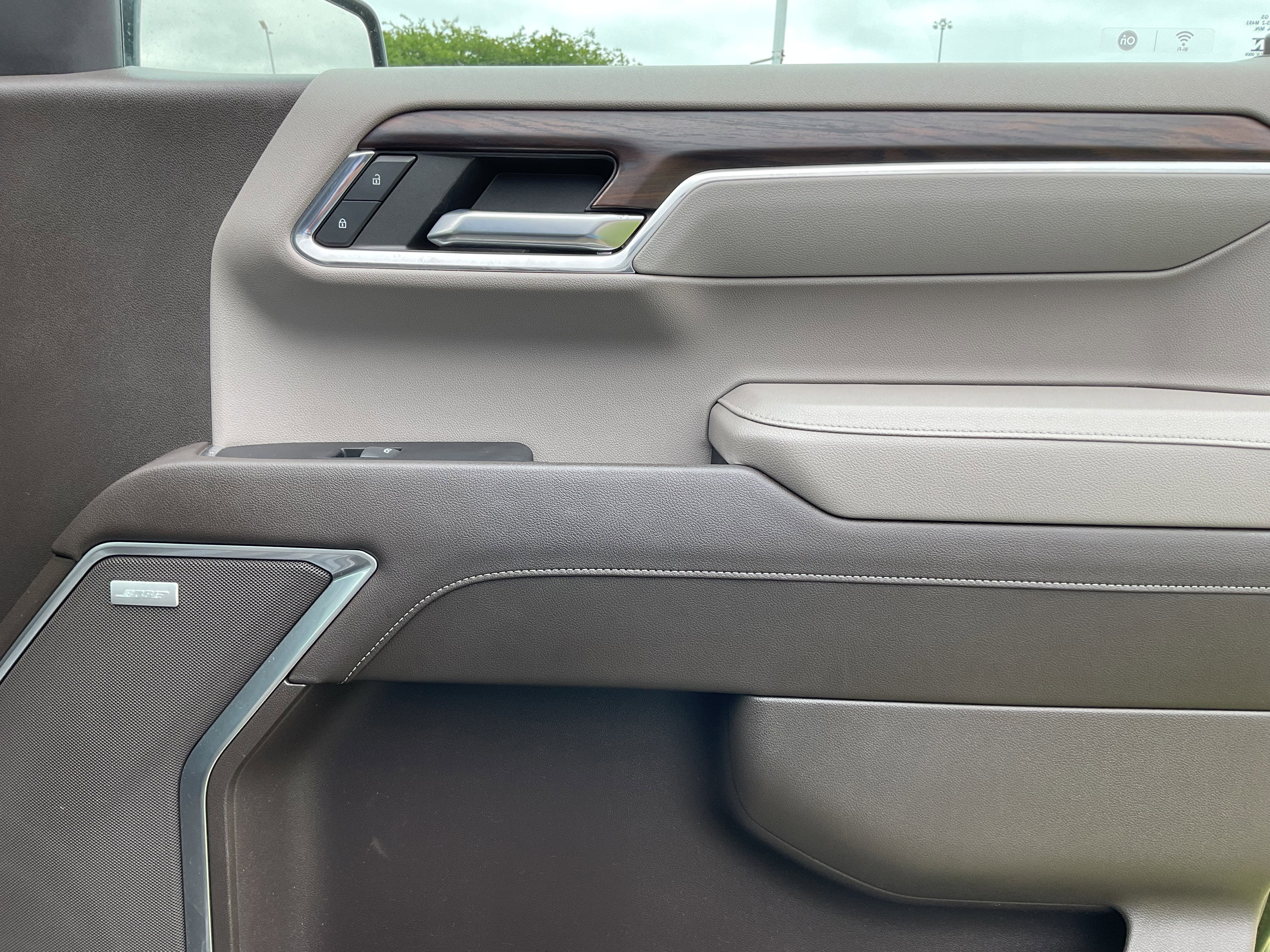 2023 GMC Sierra SLT
