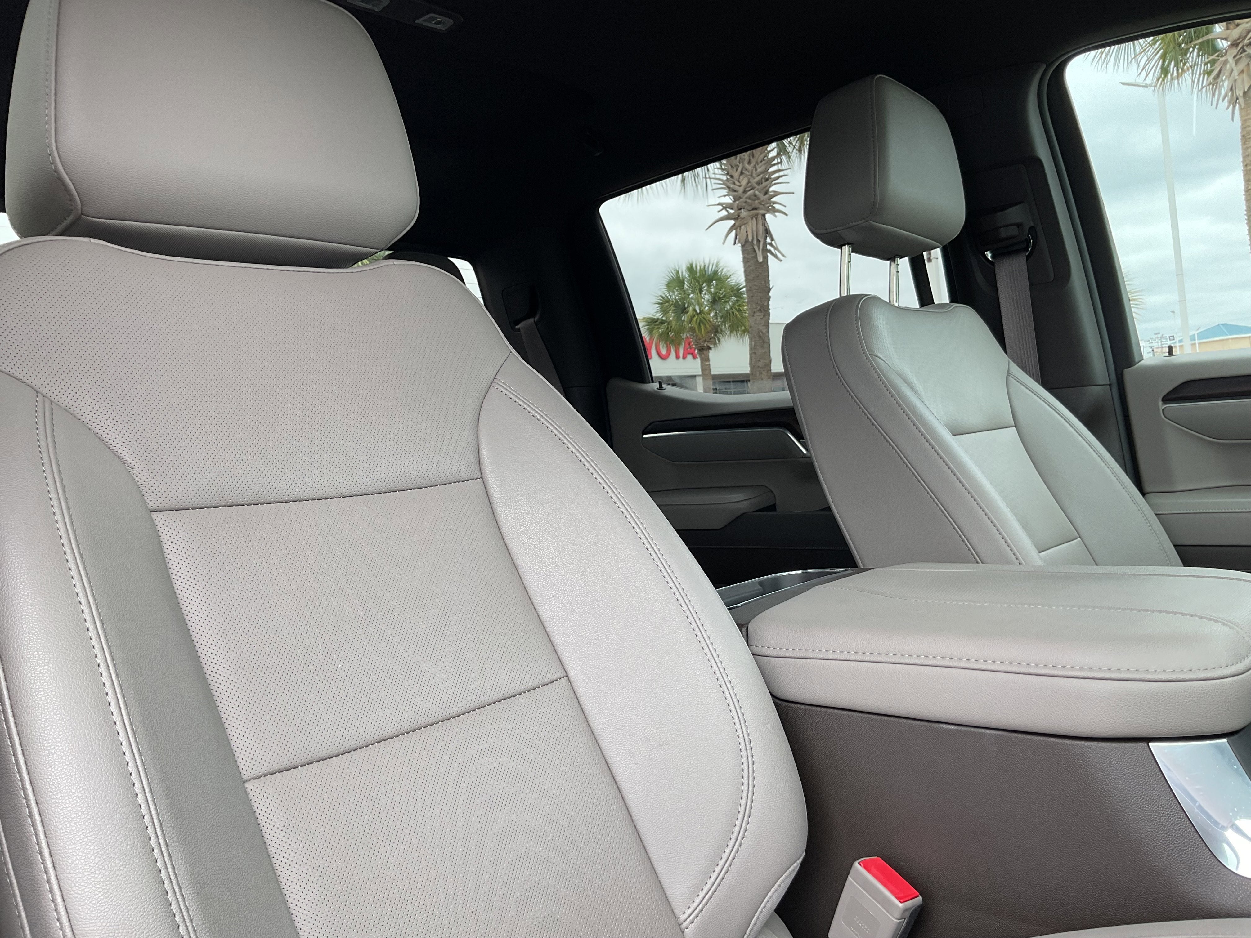 2023 GMC Sierra SLT
