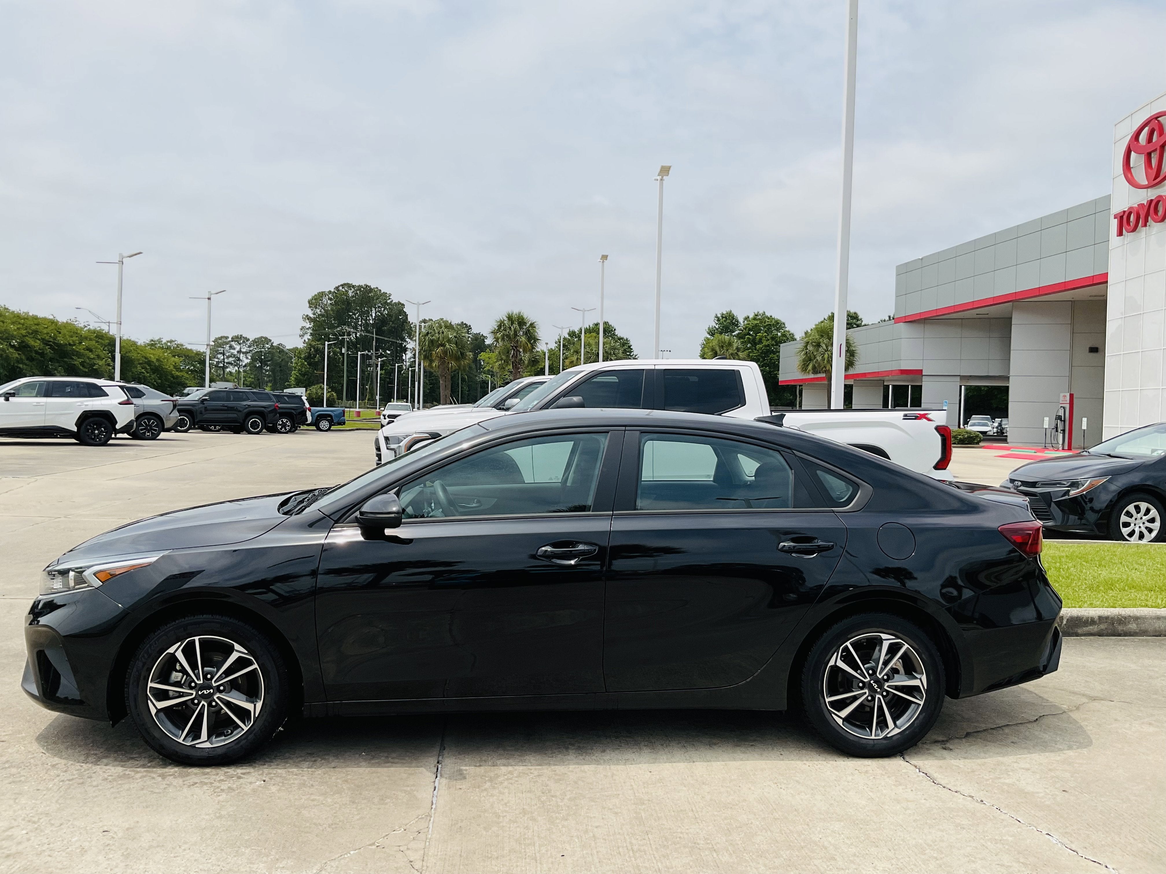 2023 Kia Forte LXS