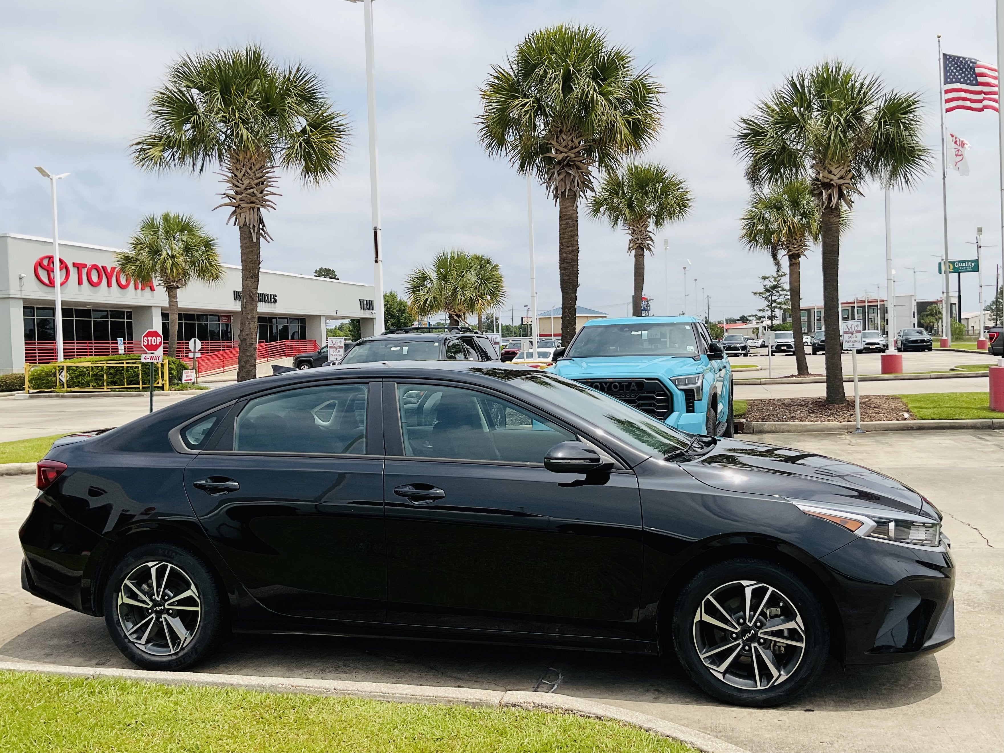 2023 Kia Forte LXS