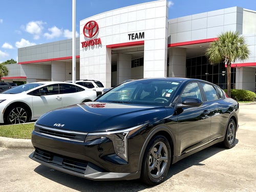 2025 Kia K4 LXS