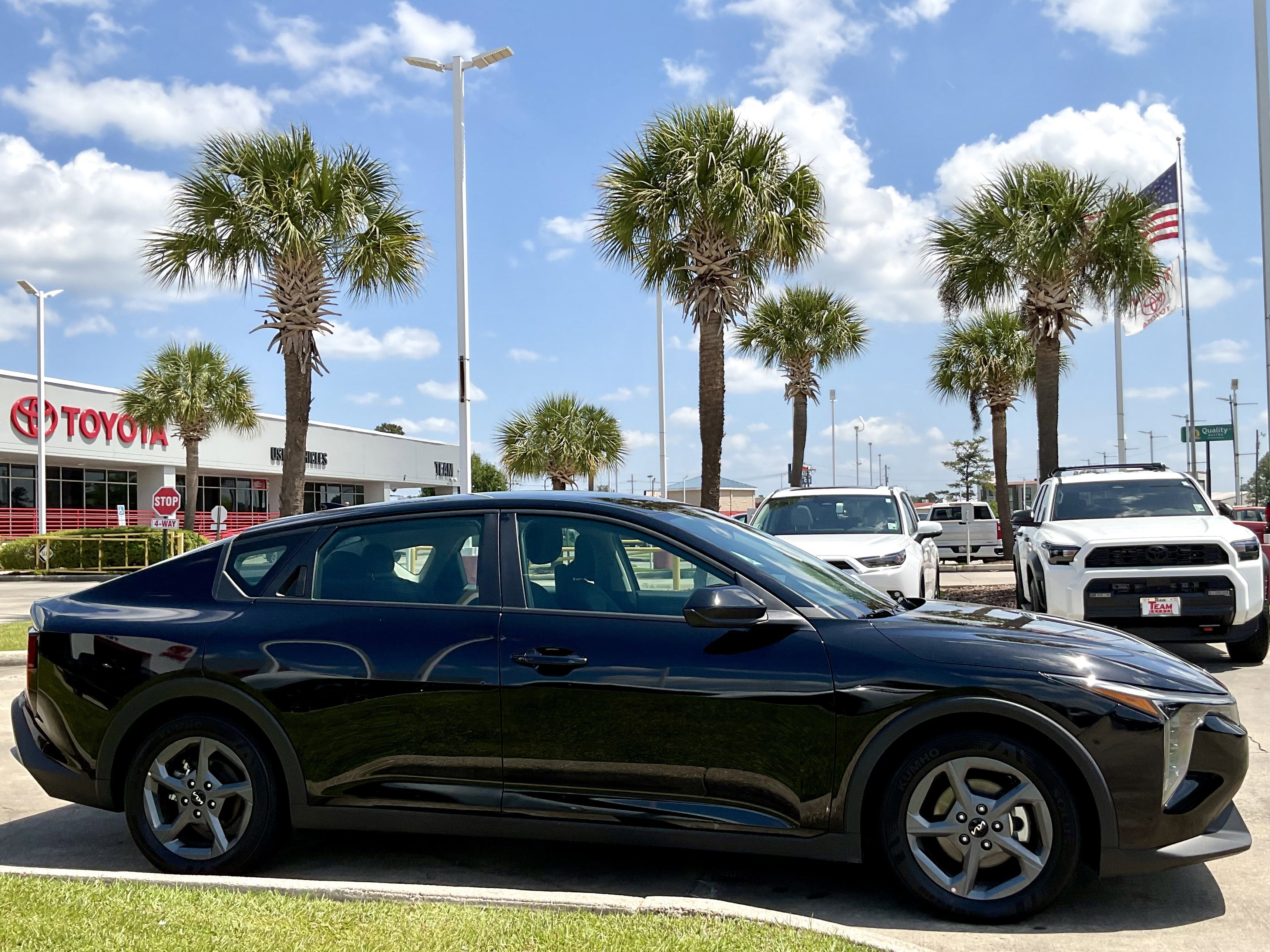 2025 Kia K4 LXS