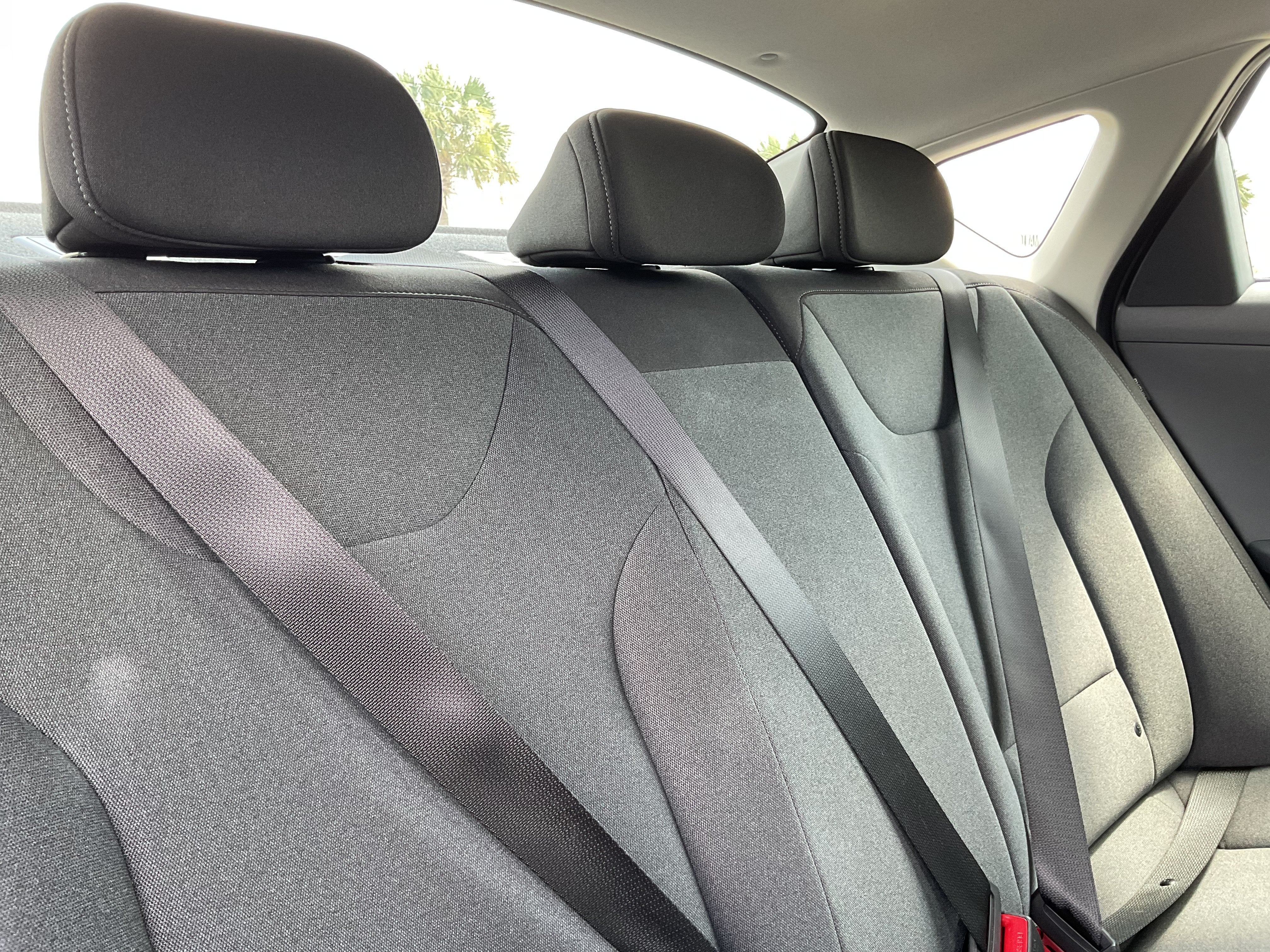 2025 Kia K4 LXS - Photo 17