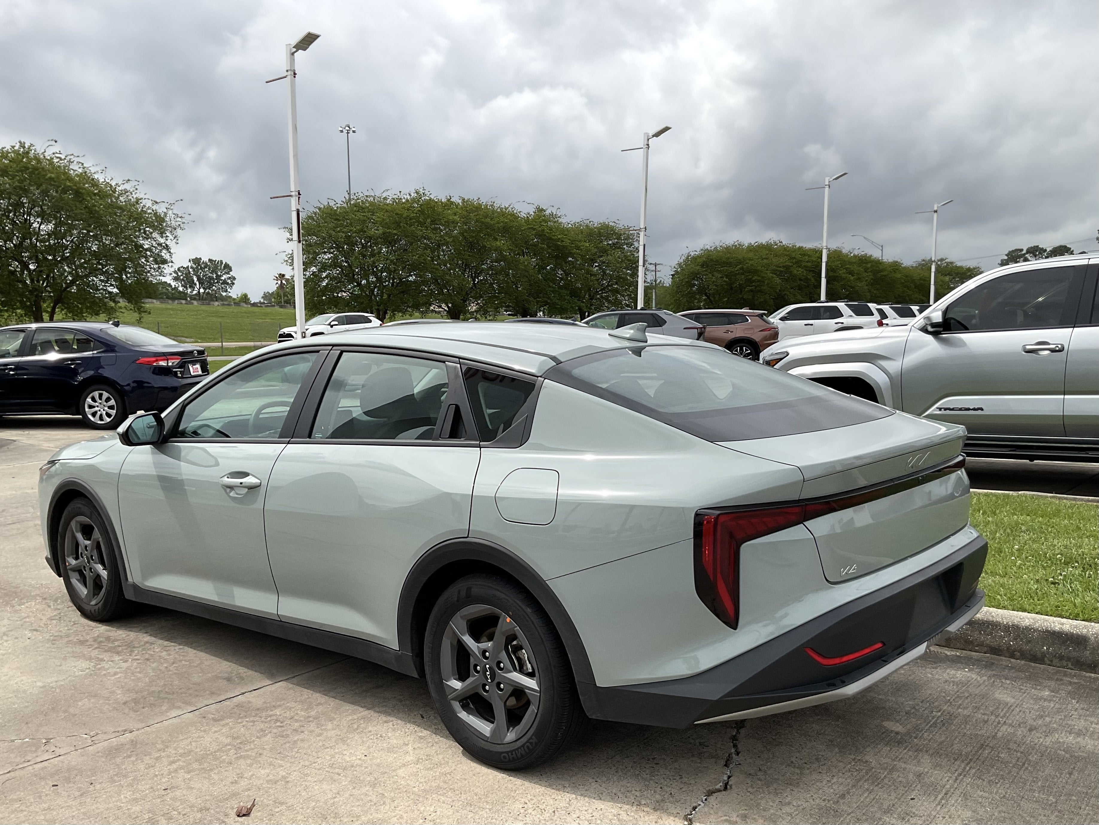 2025 Kia K4 LXS