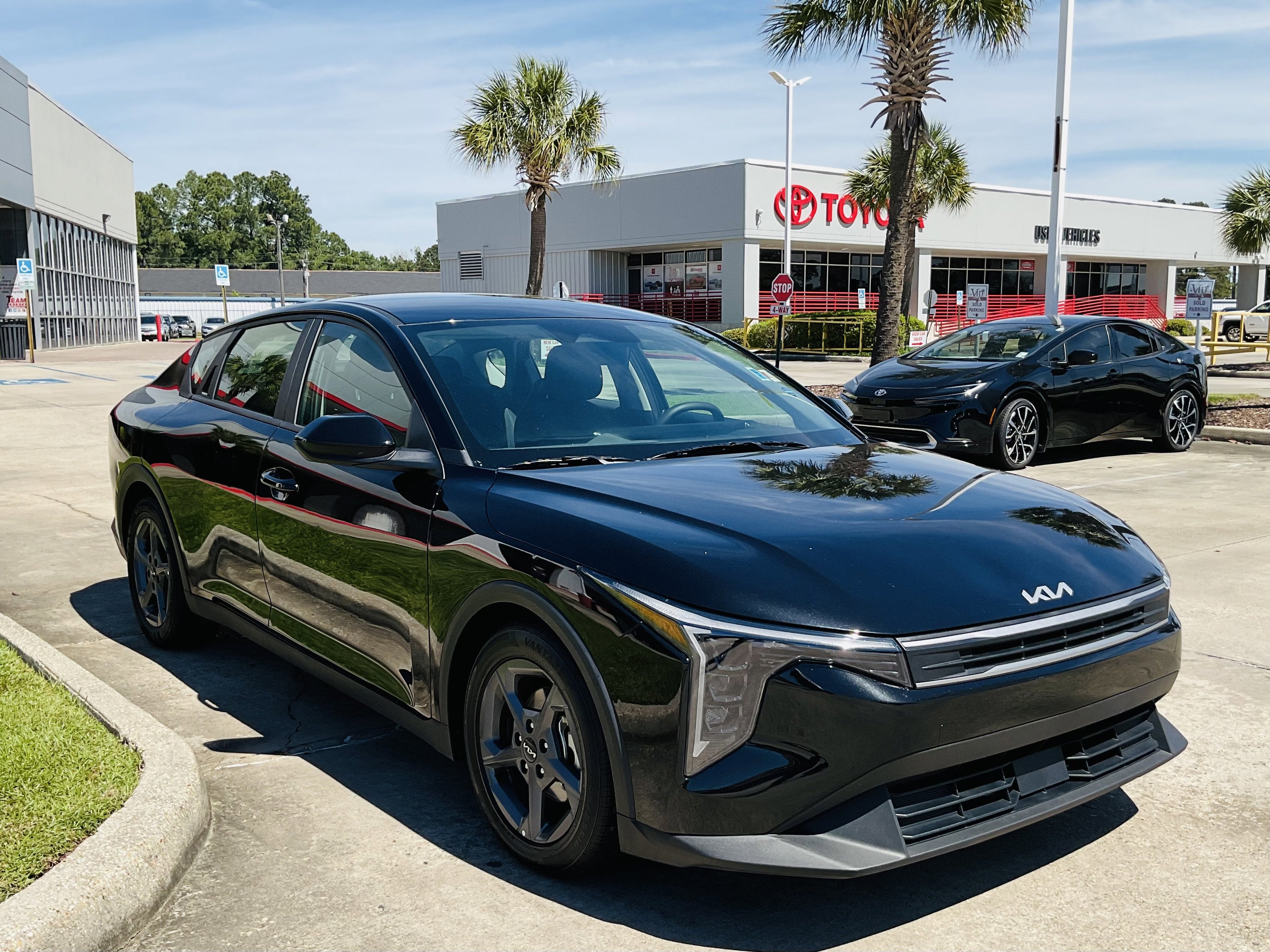 2025 Kia K4 LXS