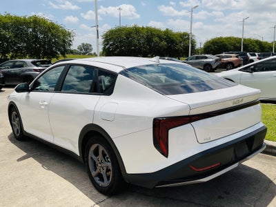 2025 Kia K4 LXS