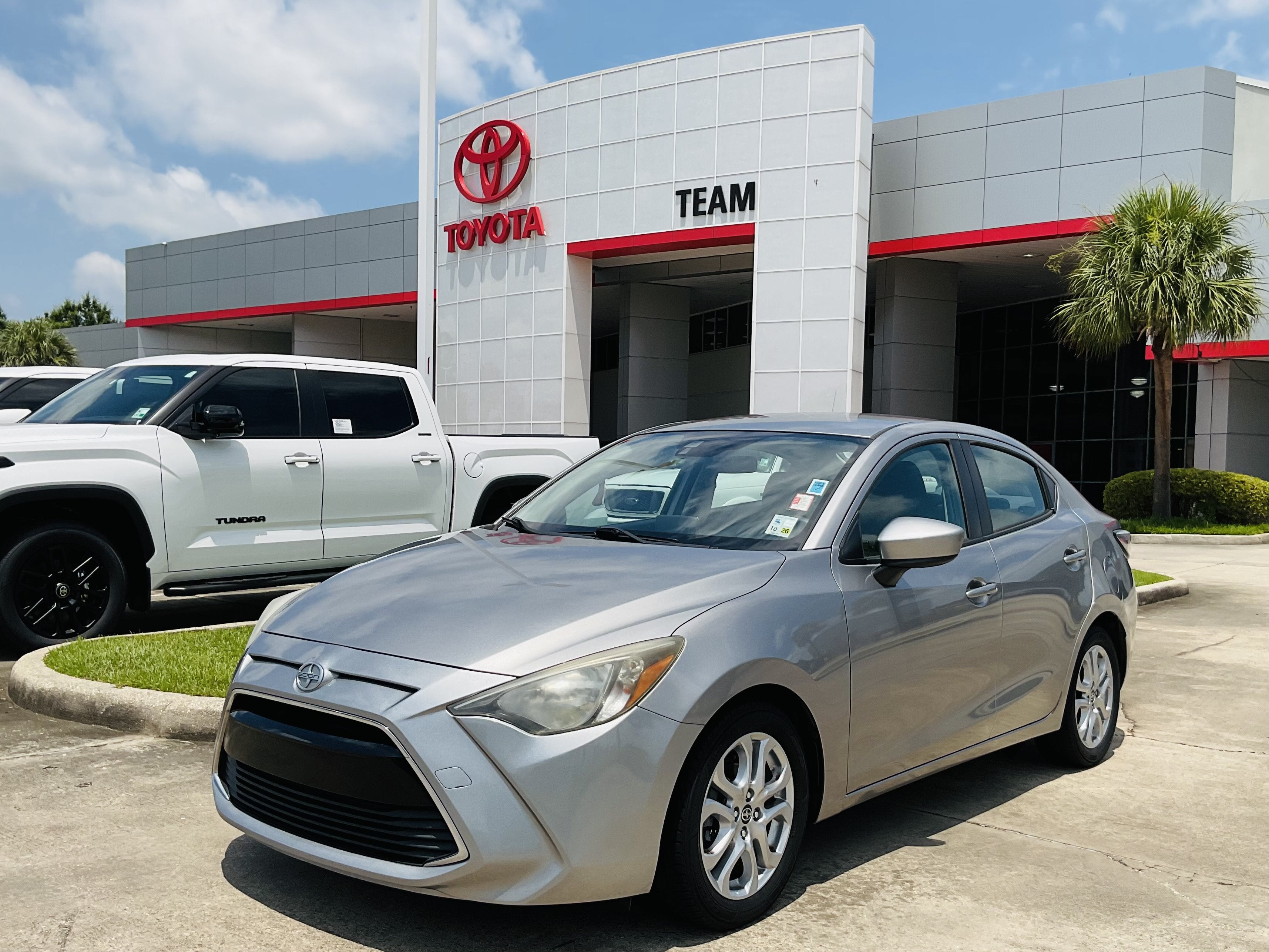 2016 Scion SCION iA 4dr Sdn Man (Natl)
