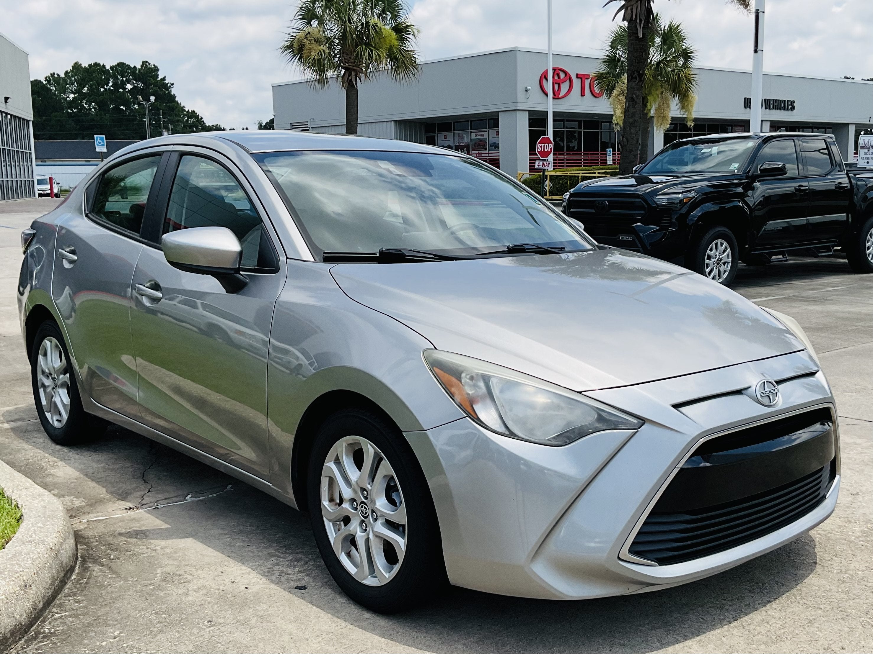 2016 Scion SCION iA 4dr Sdn Man (Natl)