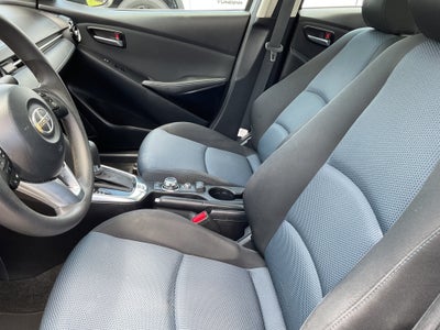 2016 Scion SCION iA 4dr Sdn Man (Natl)