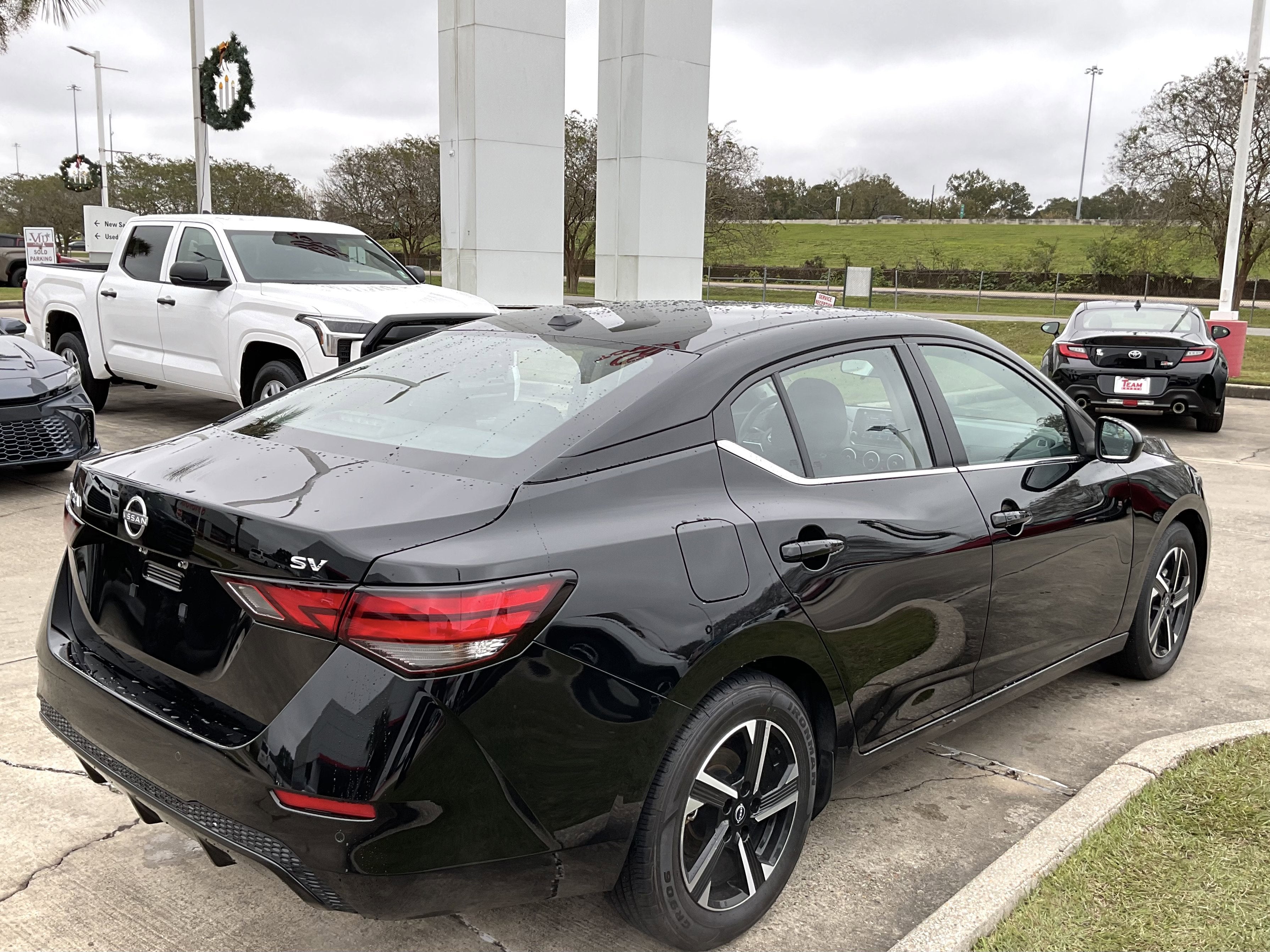 2024 Nissan Sentra SV