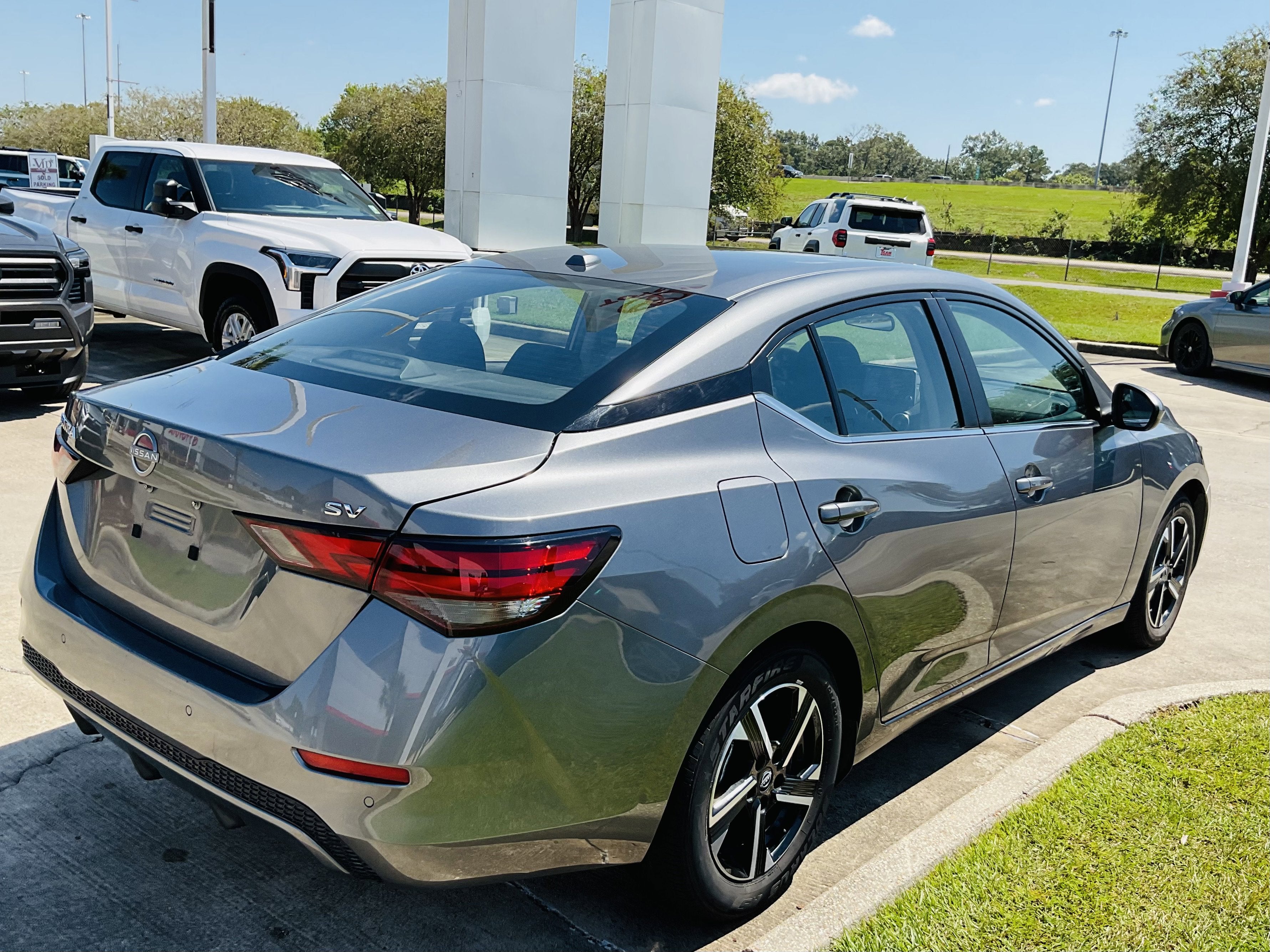 2024 Nissan Sentra SV