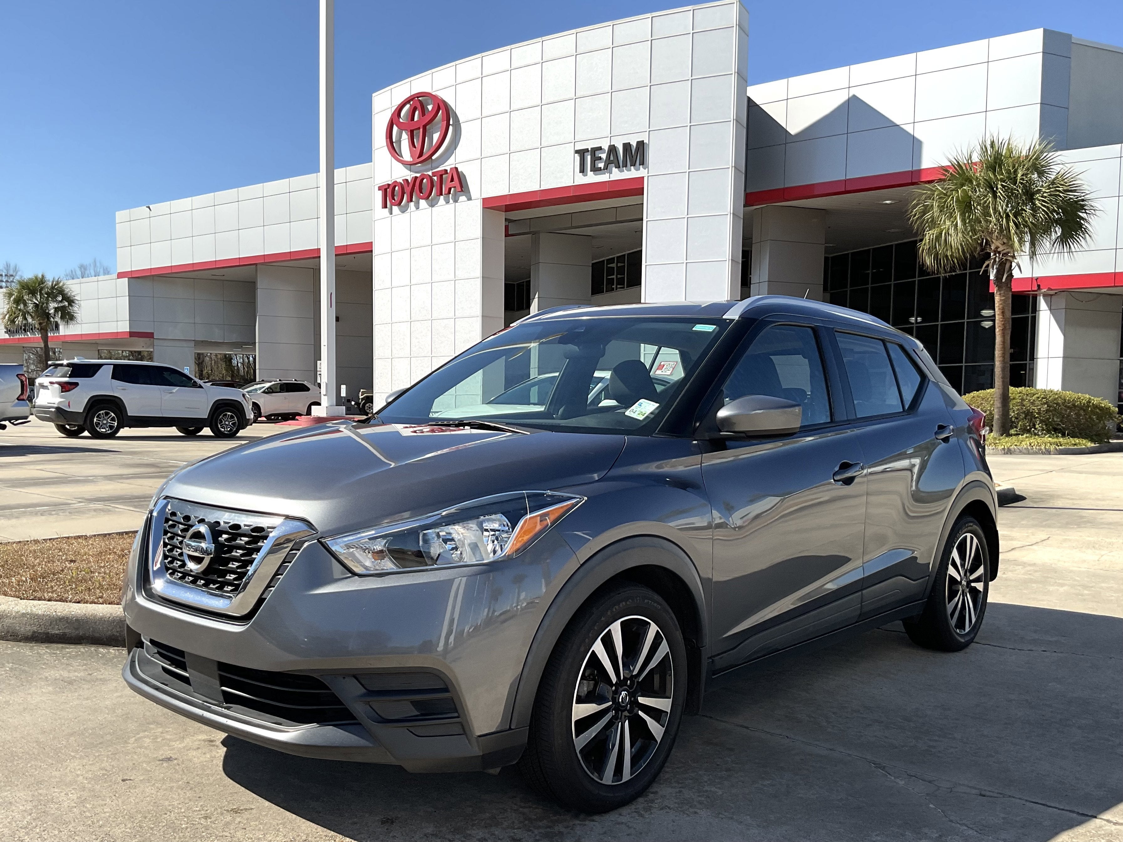 2020 Nissan Kicks SV