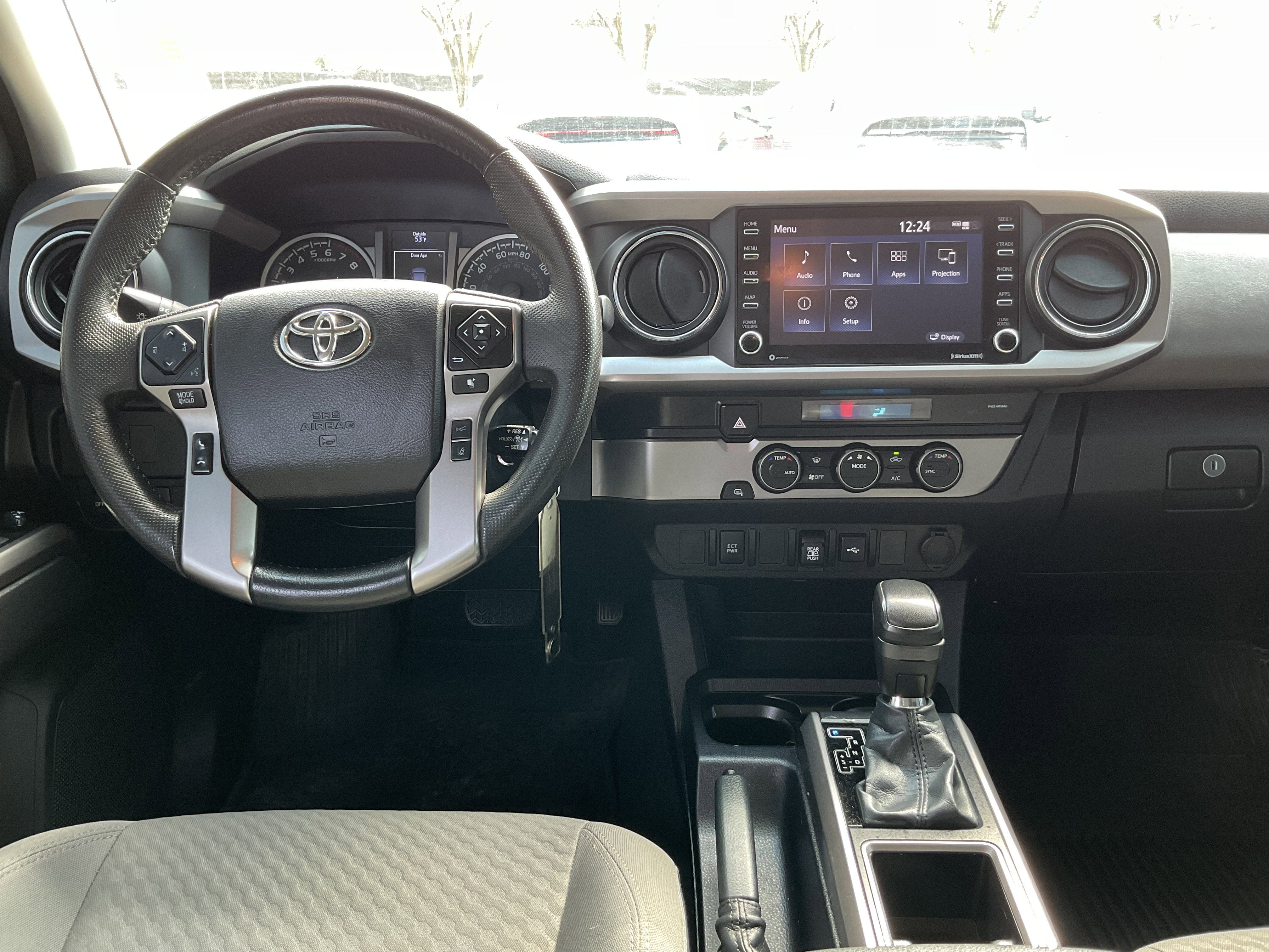 2022 Toyota TACOMA SR5 SR5
