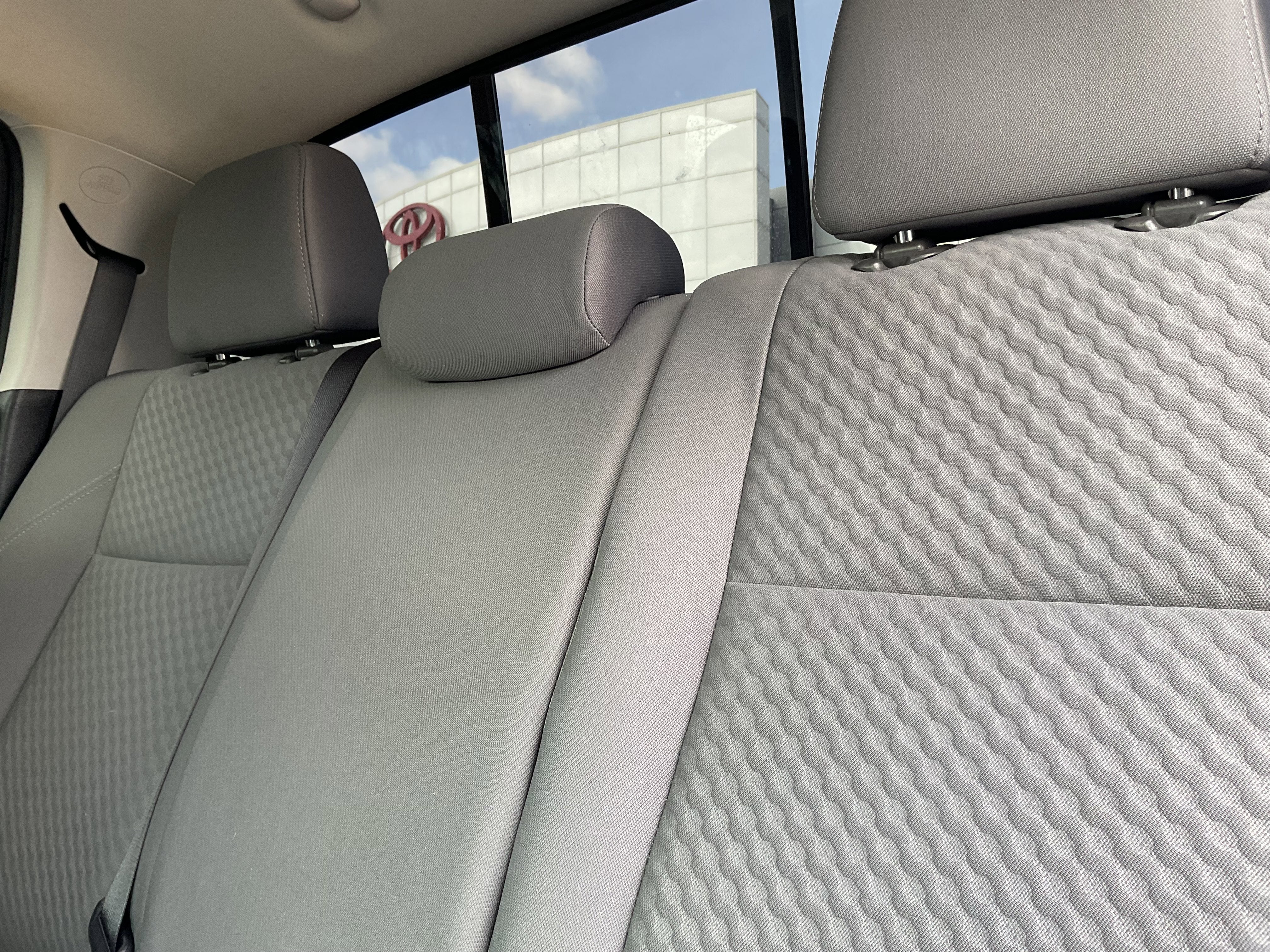 2022 Toyota TACOMA SR5 SR5