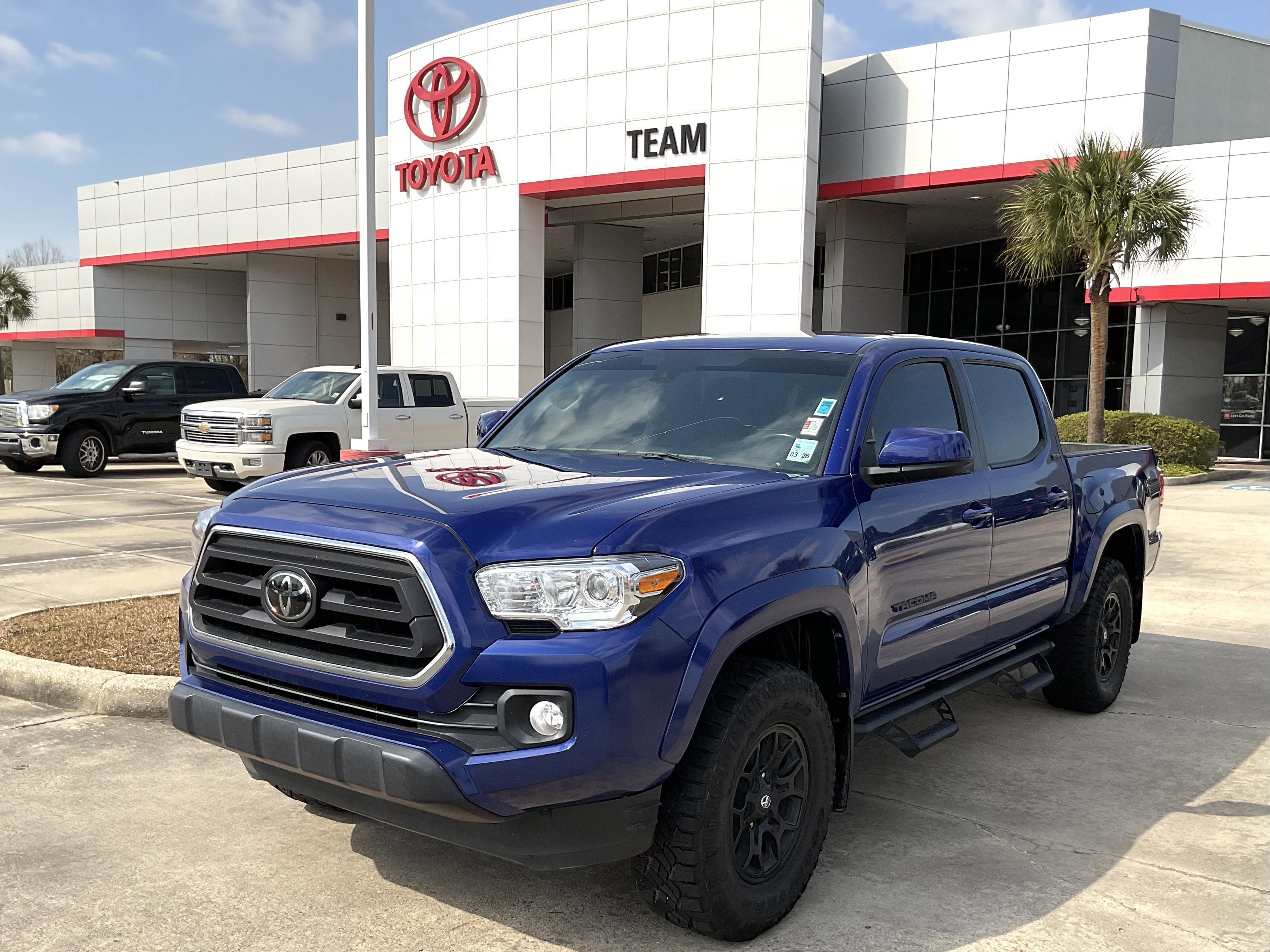 2022 Toyota TACOMA SR5 SR5
