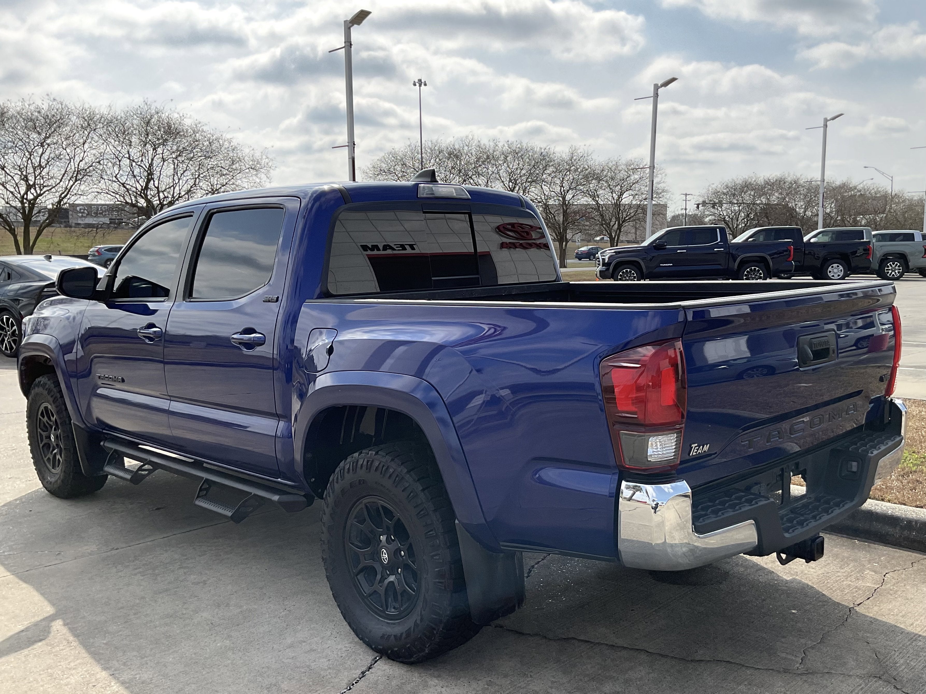 2022 Toyota TACOMA SR5 SR5