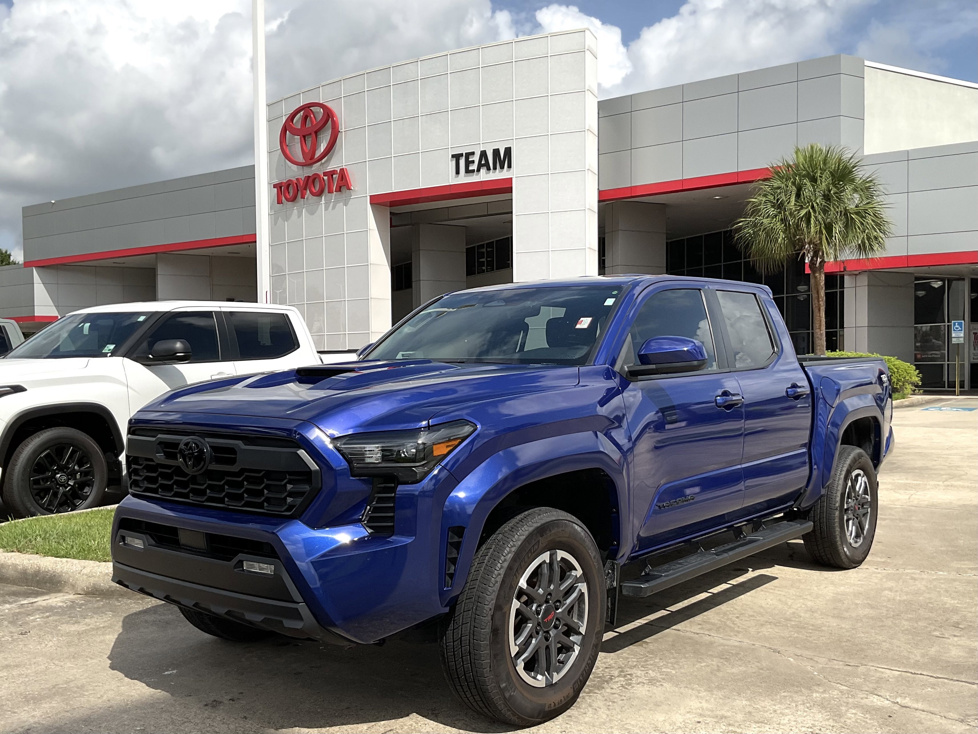 2024 Toyota Tacoma TRD Sport