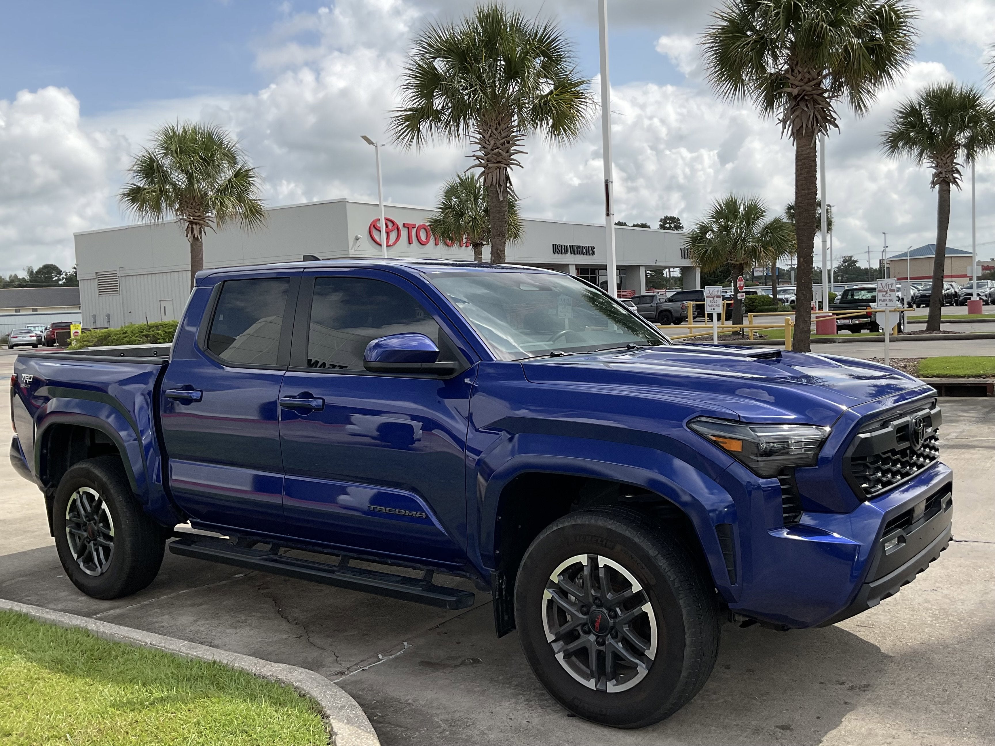 2024 Toyota Tacoma TRD Sport