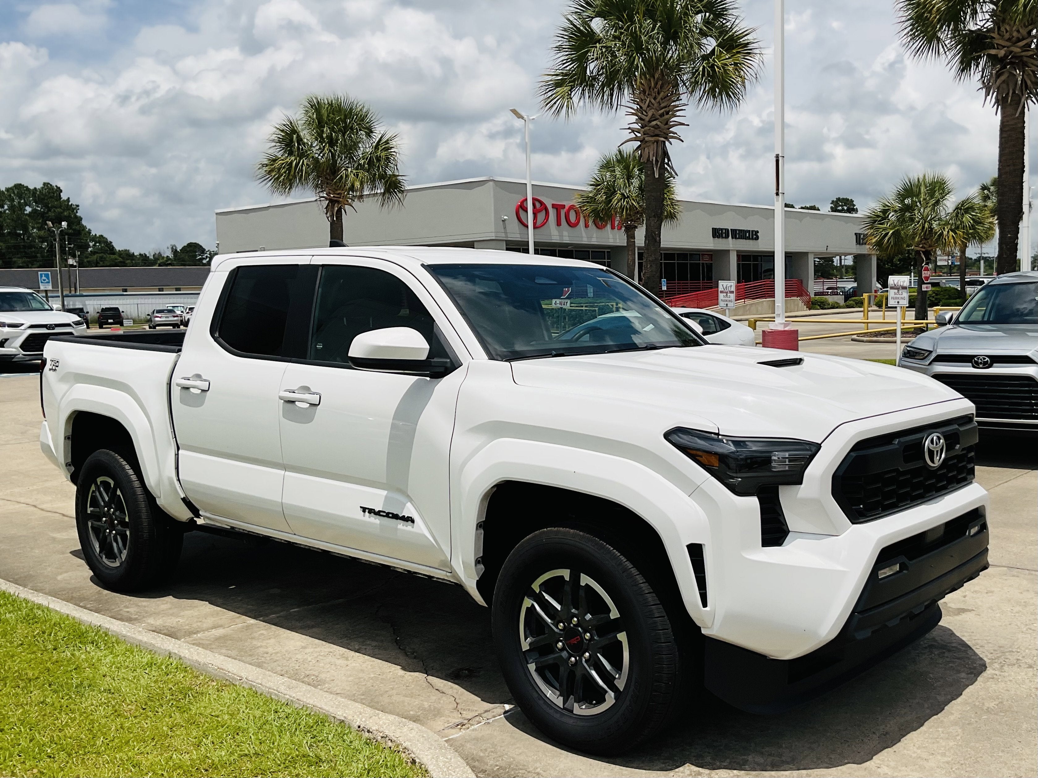 2024 Toyota TACOMA TRD SPORT TRD Sport