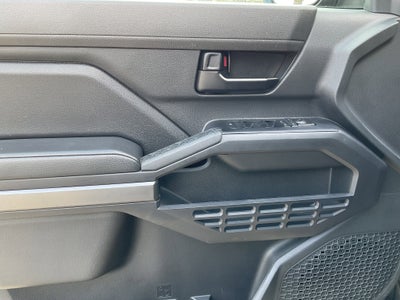 2024 Toyota TACOMA SR5 SR5