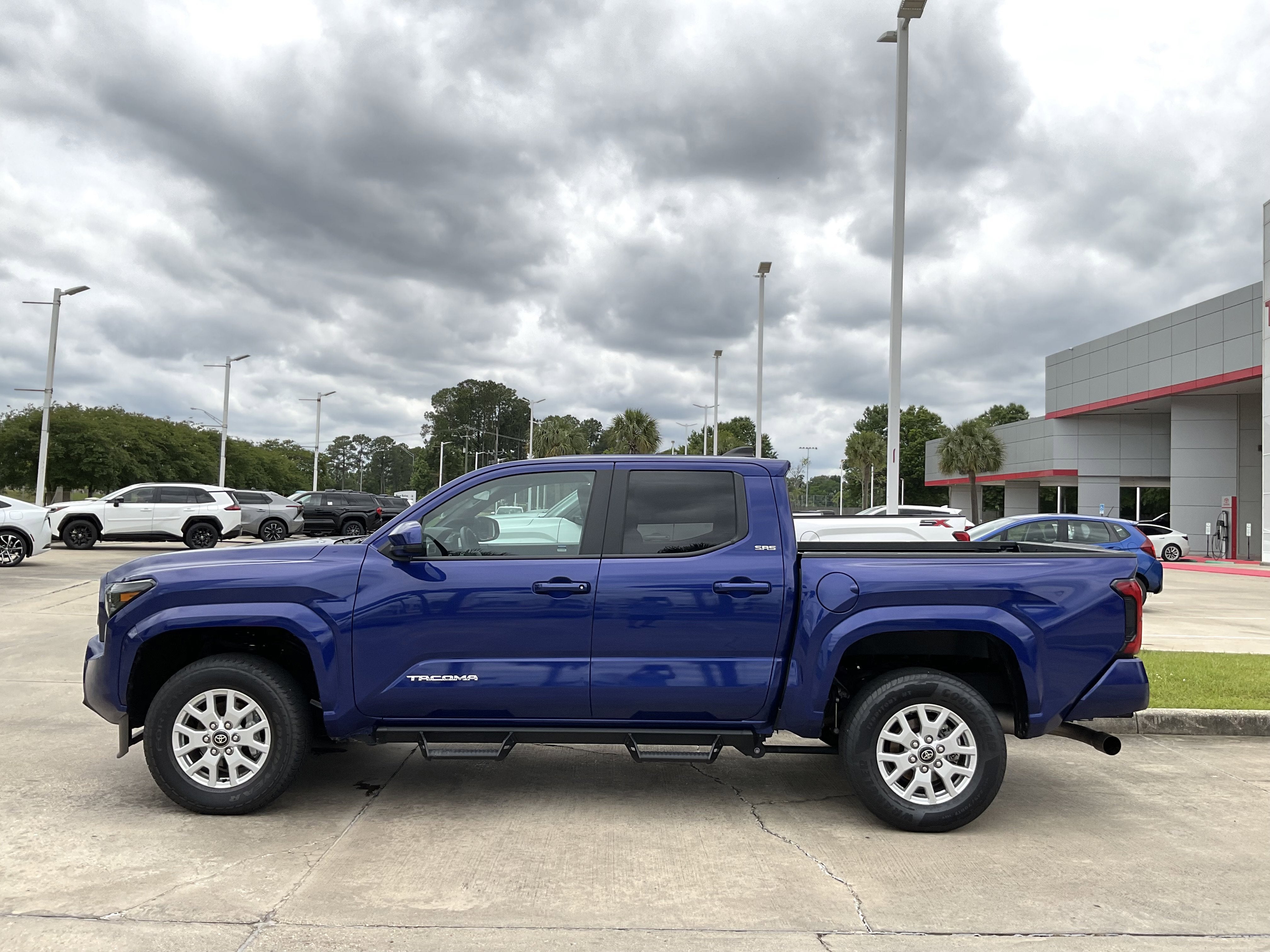 2025 Toyota TACOMA SR5 Limited