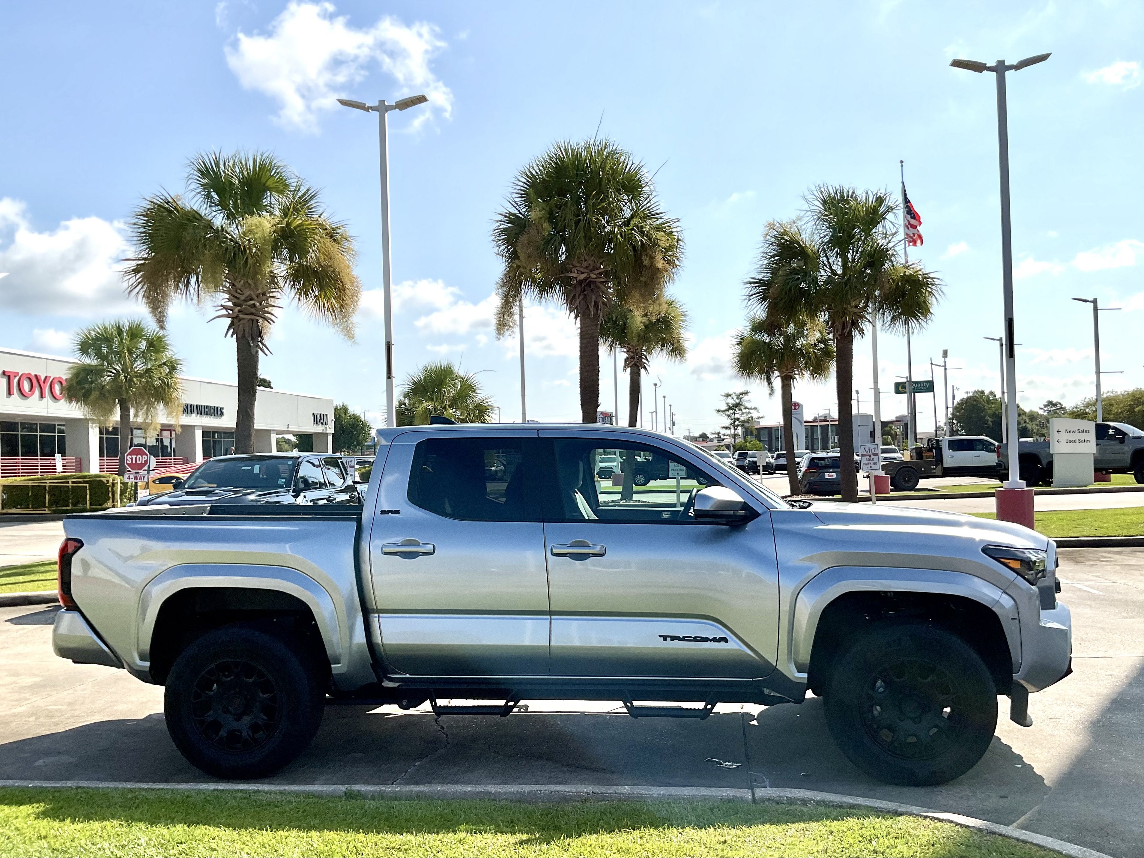 2025 Toyota Tacoma SR5