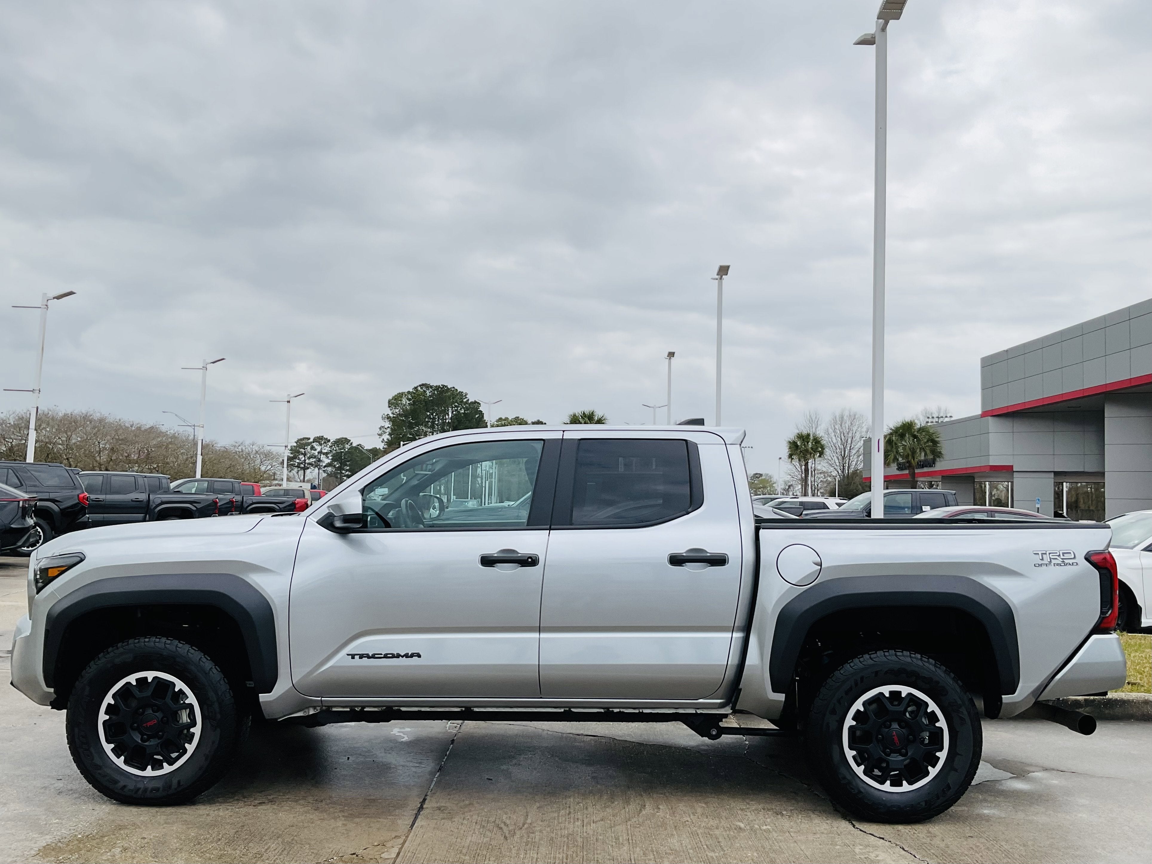 2024 Toyota TACOMA TRD OFFRD TRD Off Road