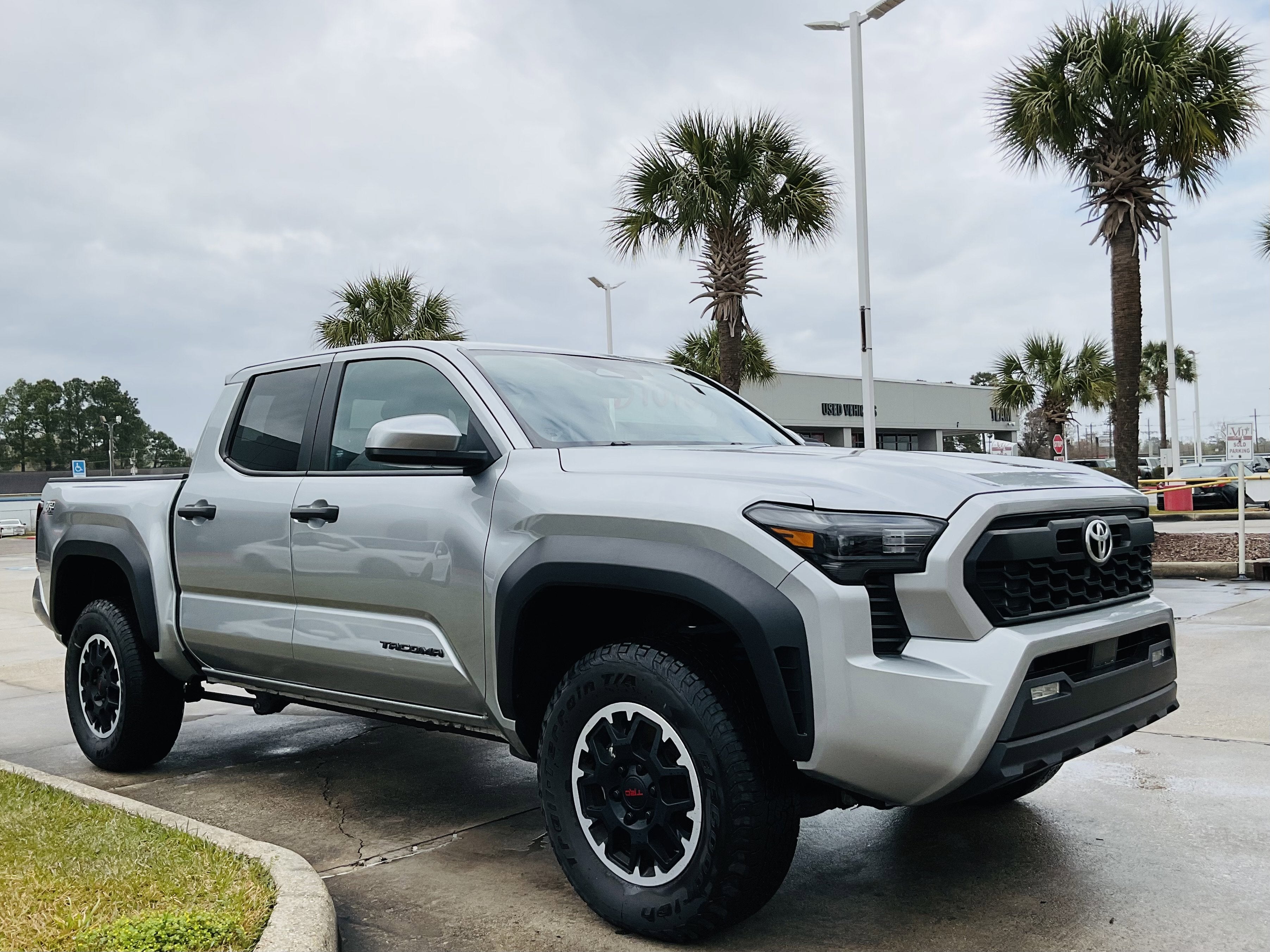 2024 Toyota TACOMA TRD OFFRD TRD Off Road