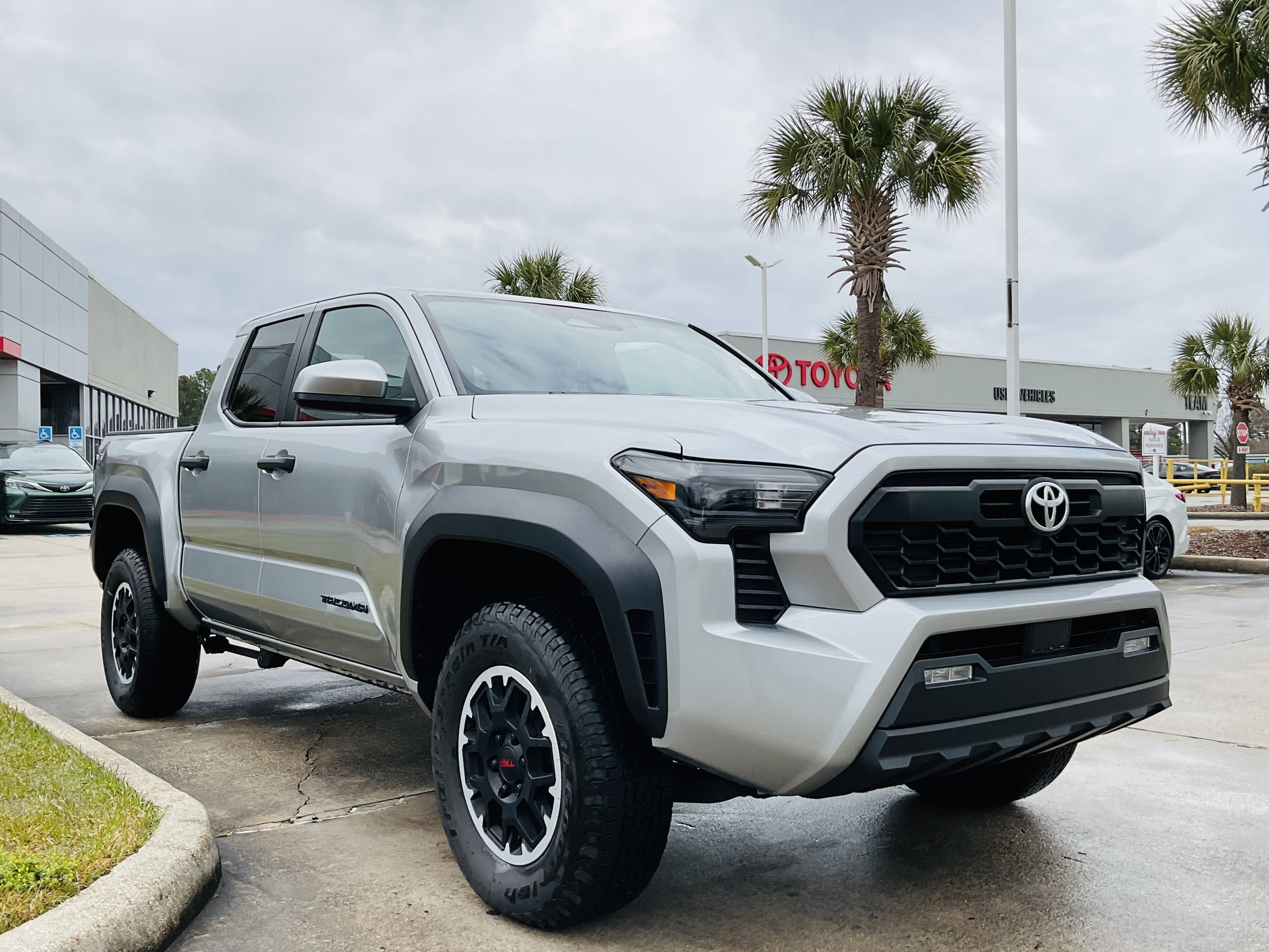 2024 Toyota TACOMA TRD OFFRD TRD Off Road