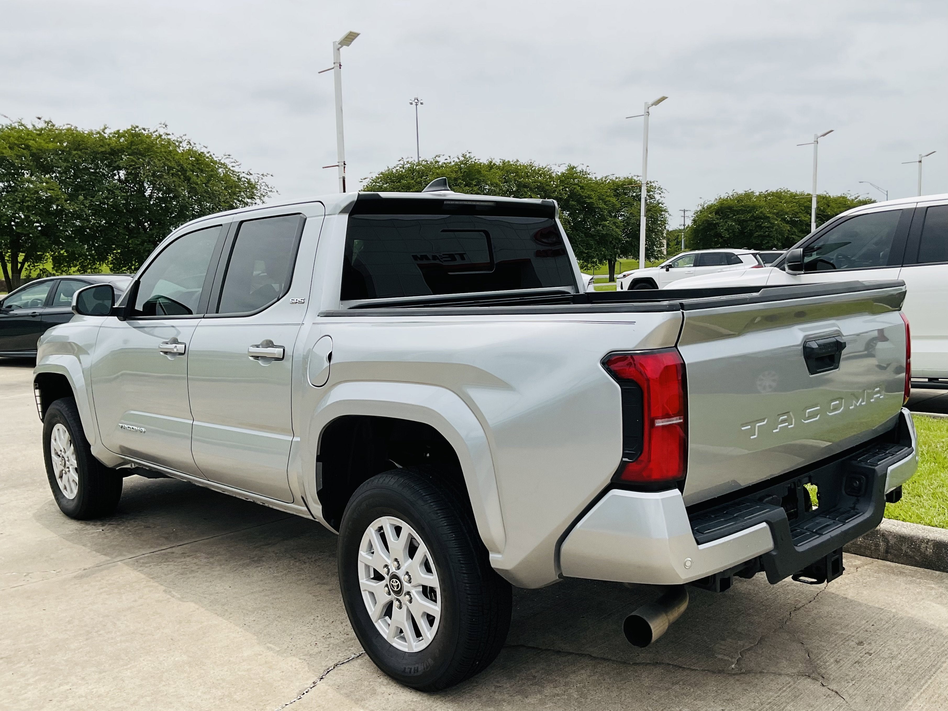 2024 Toyota TACOMA SR5 SR5