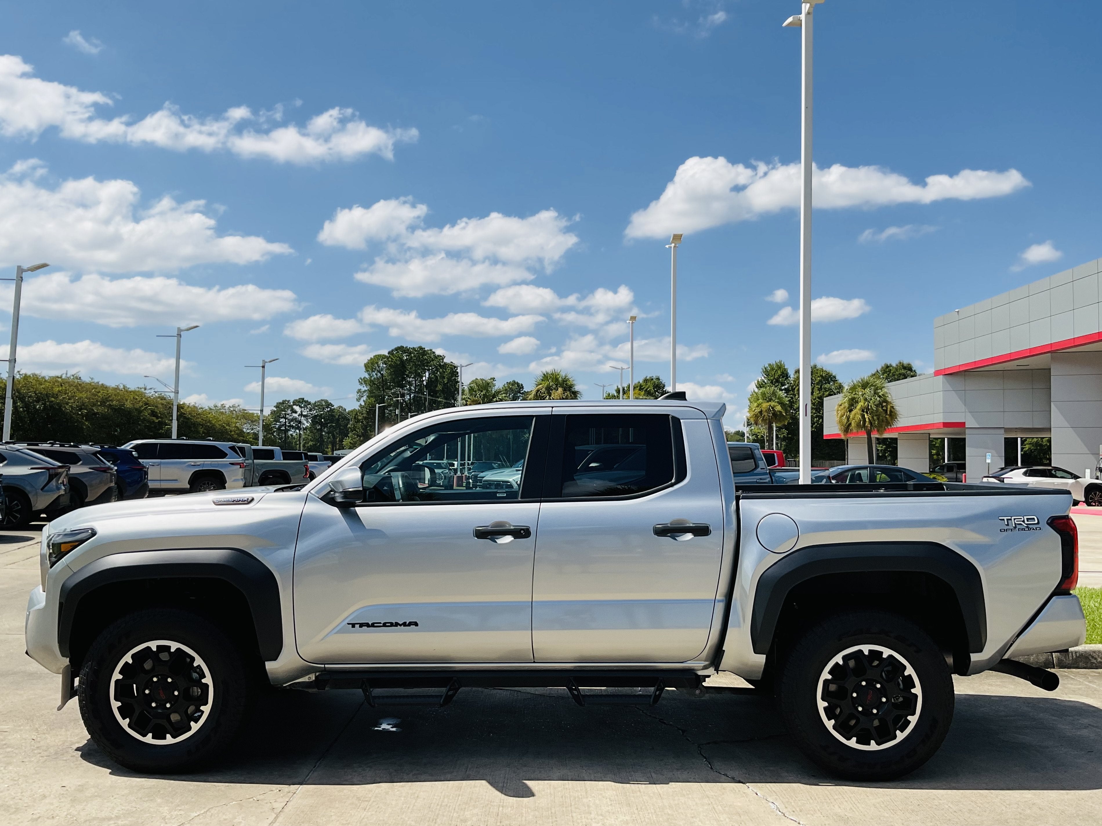 2025 Toyota Tacoma i-FORCE MAX TRD Off Road Hybrid