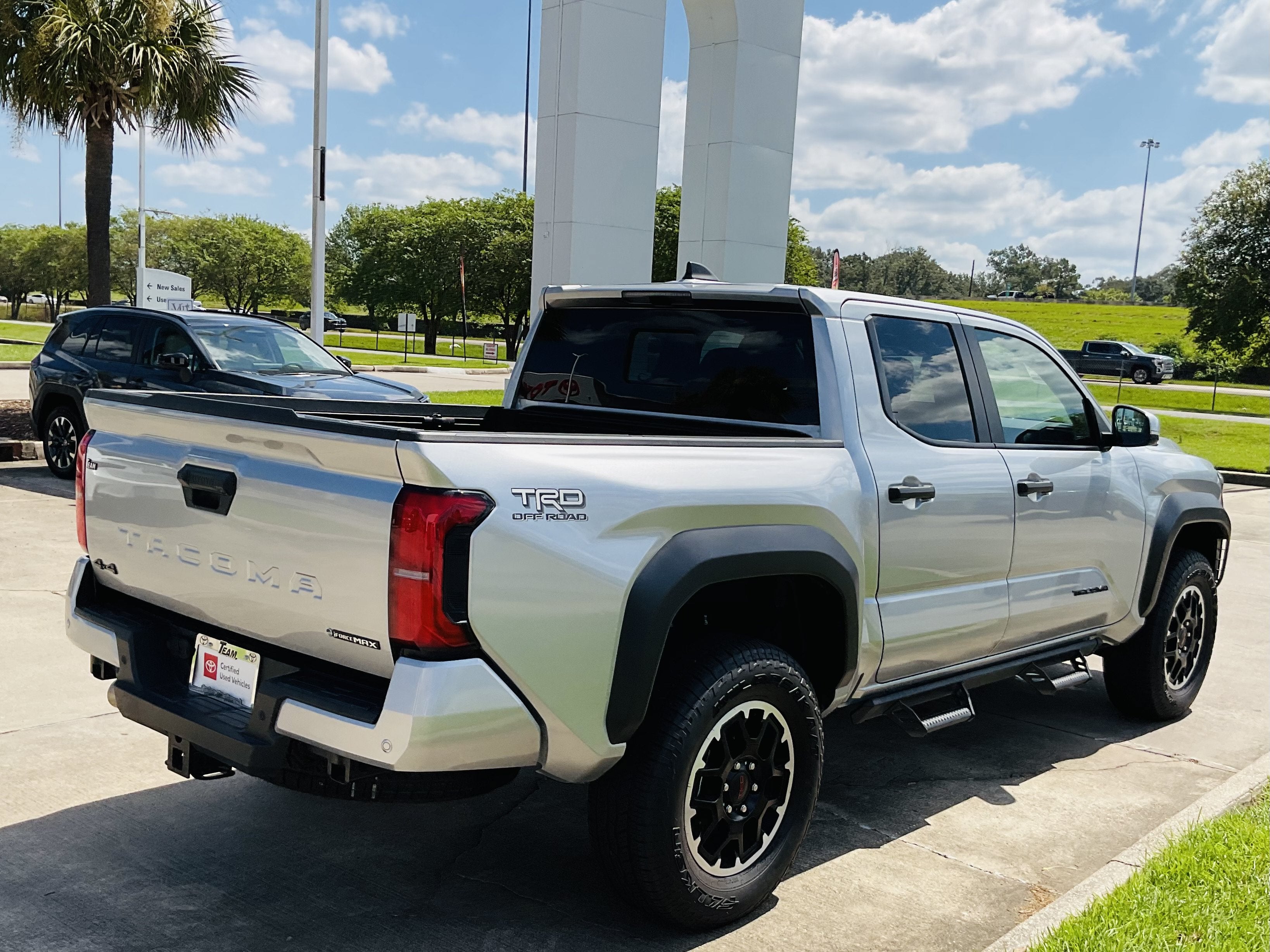 2025 Toyota Tacoma i-FORCE MAX TRD Off Road Hybrid