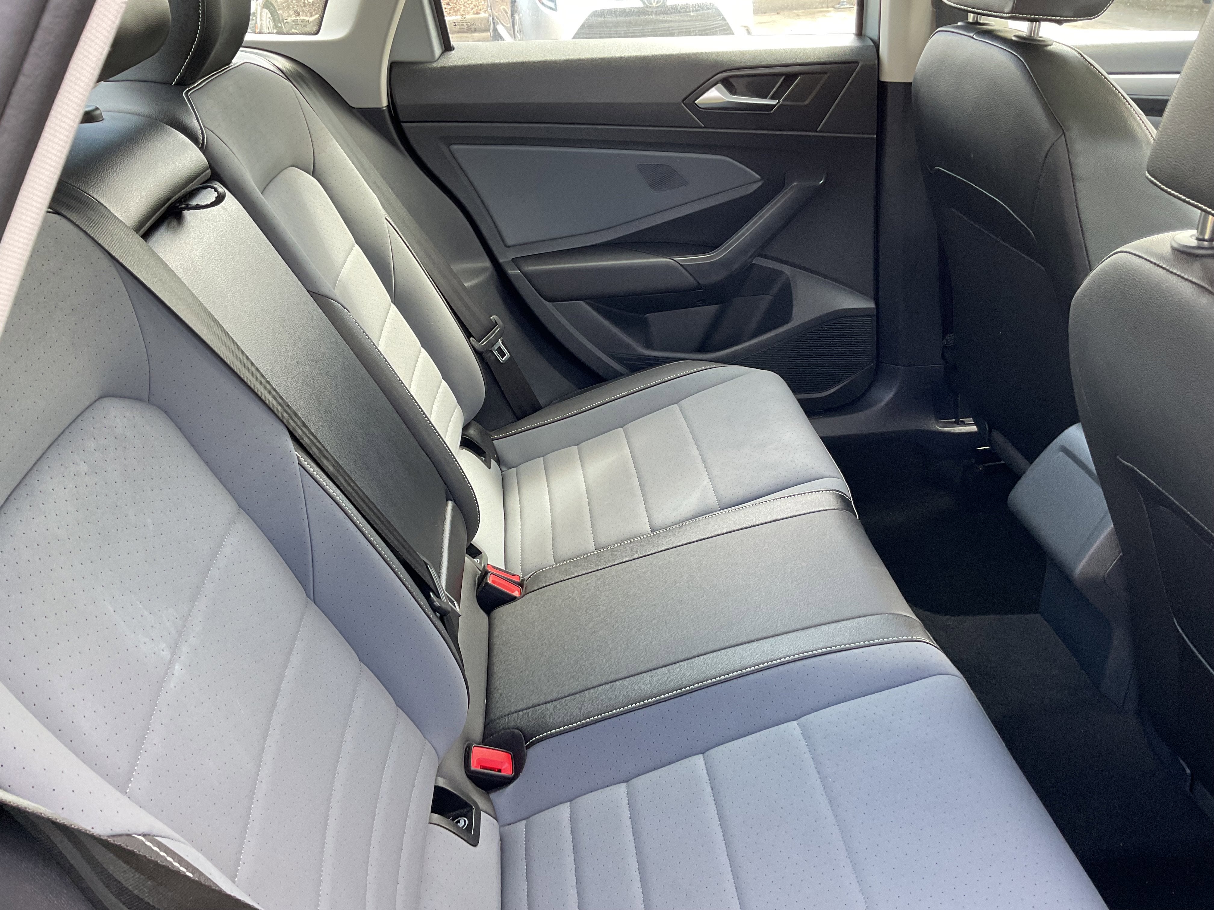 2025 Volkswagen Jetta SE