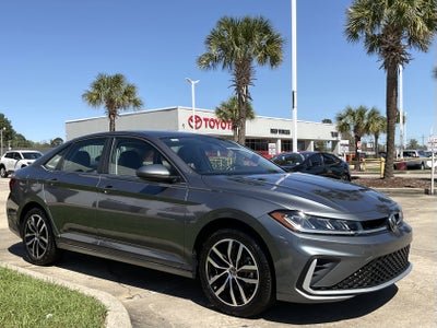 2025 Volkswagen Jetta SE