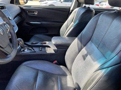 2016 Toyota AVALON XLE Premium