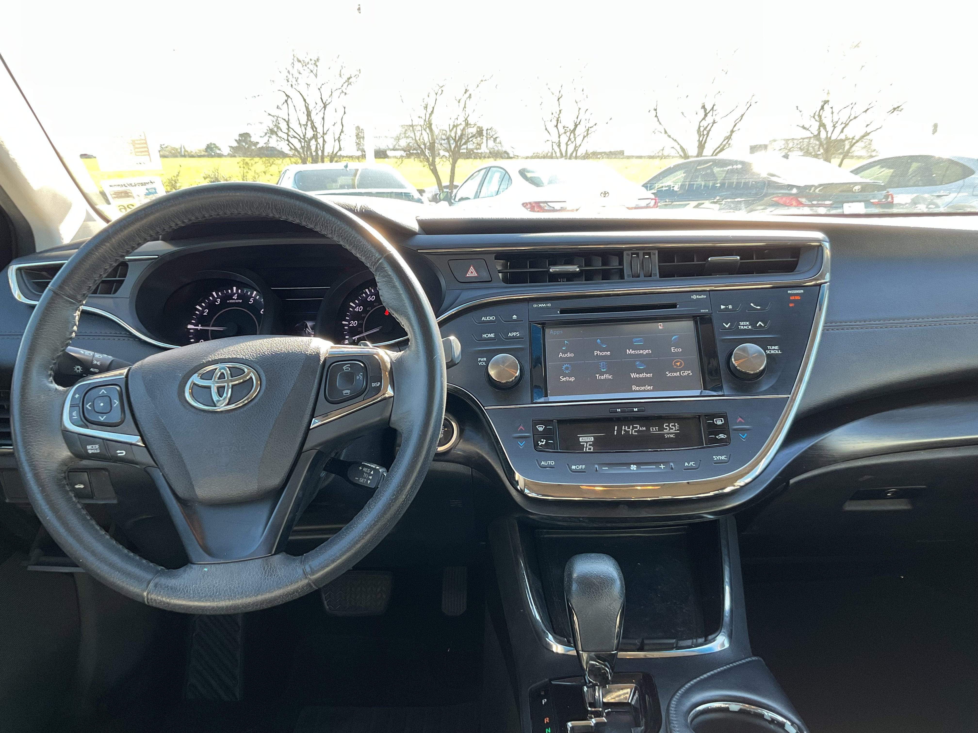 2016 Toyota AVALON XLE Premium