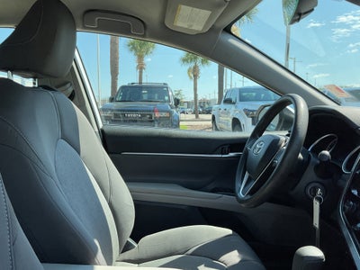 2023 Toyota CAMRY LE