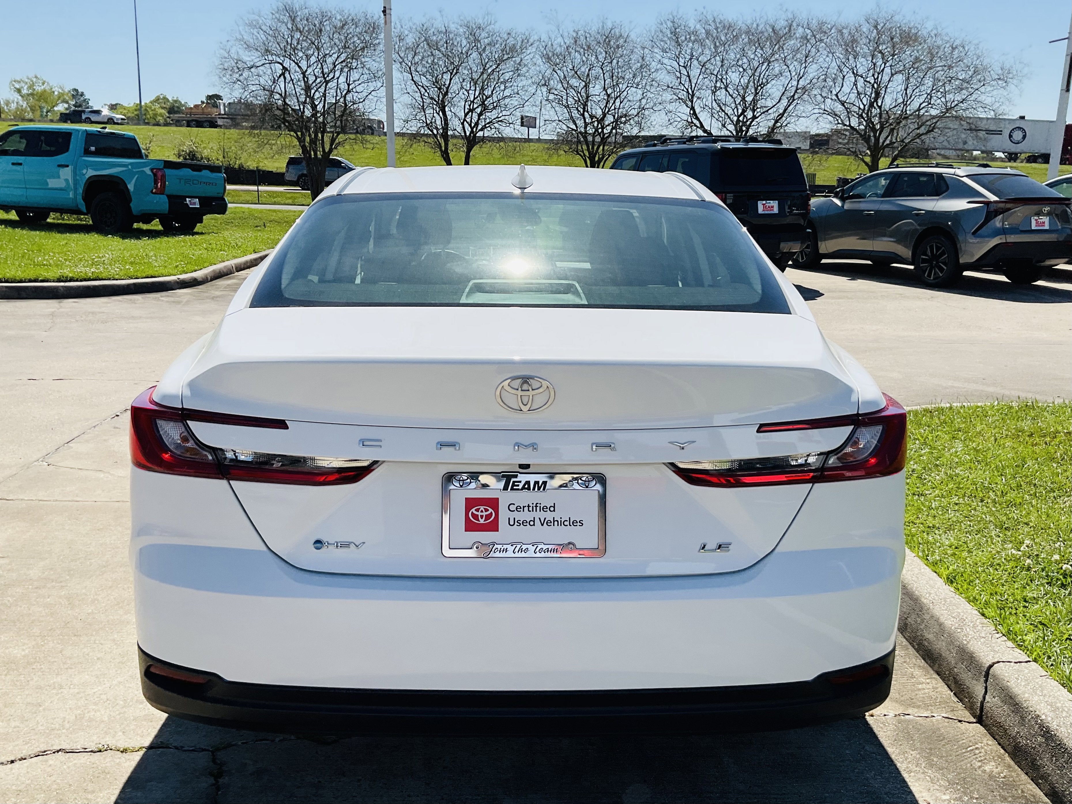 2025 Toyota CAMRY LE