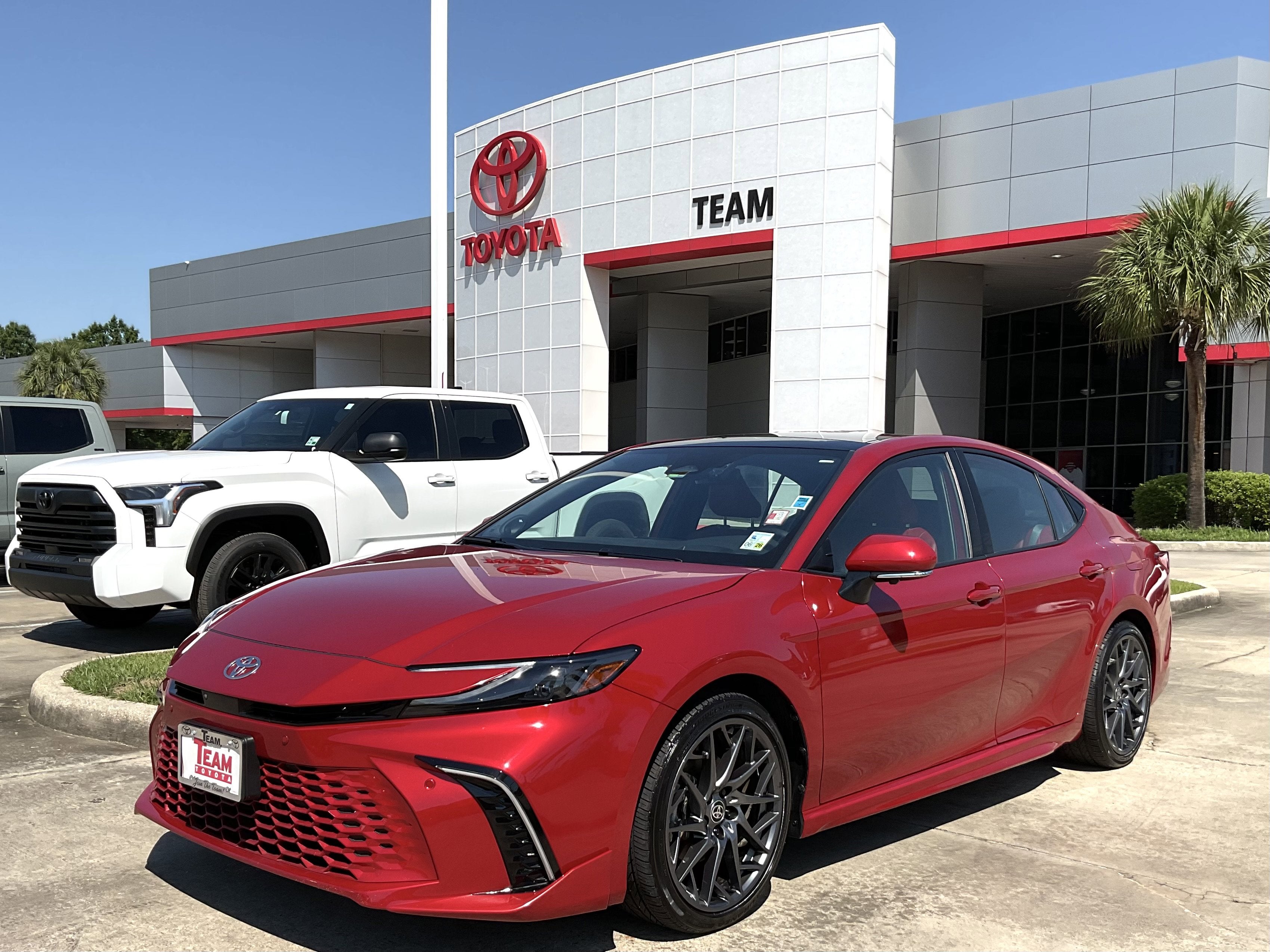 2025 Toyota CAMRY XSE