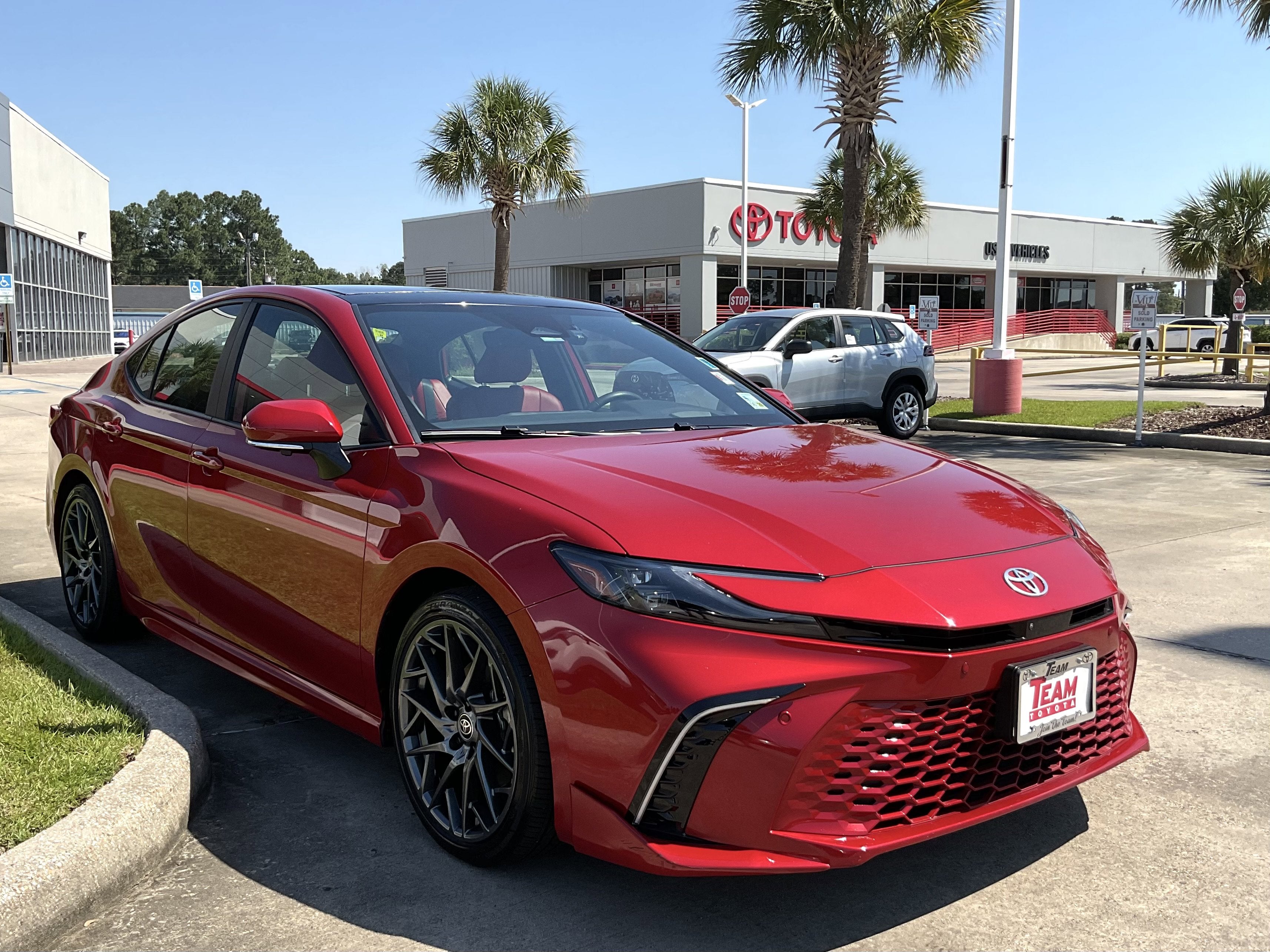 2025 Toyota CAMRY XSE