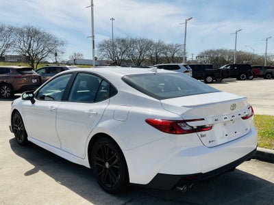 2025 Toyota CAMRY SE