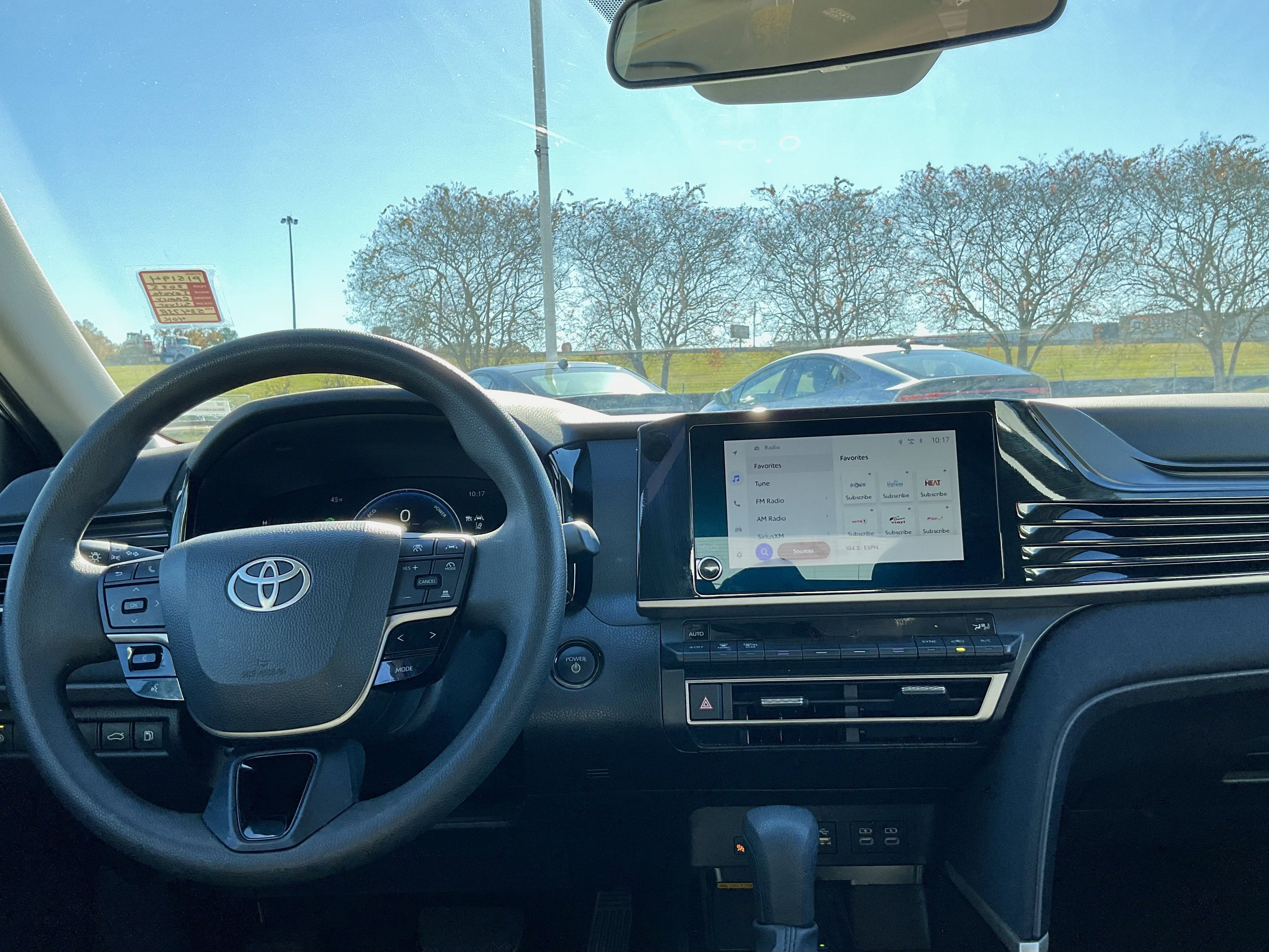 2025 Toyota CAMRY LE