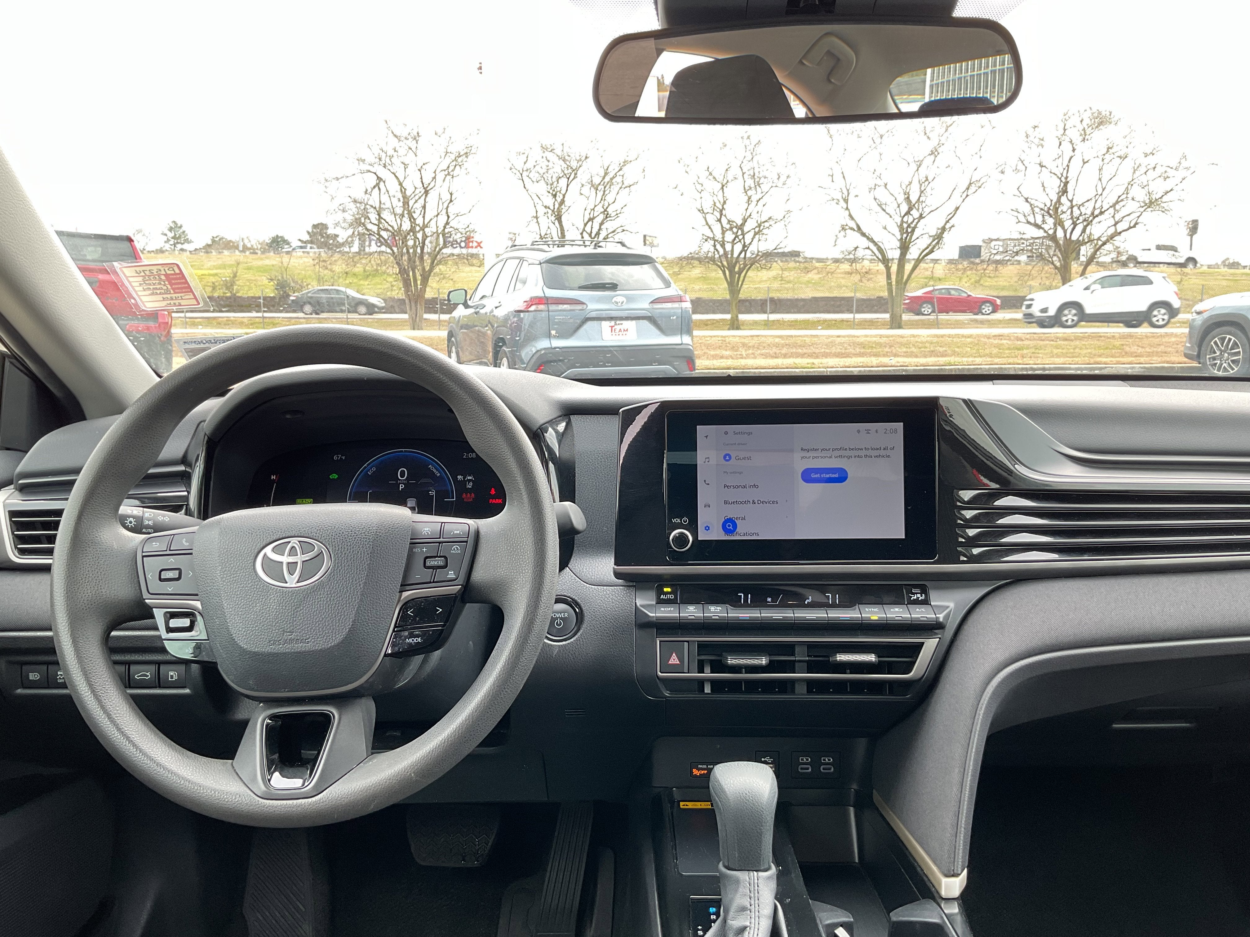 2025 Toyota CAMRY LE