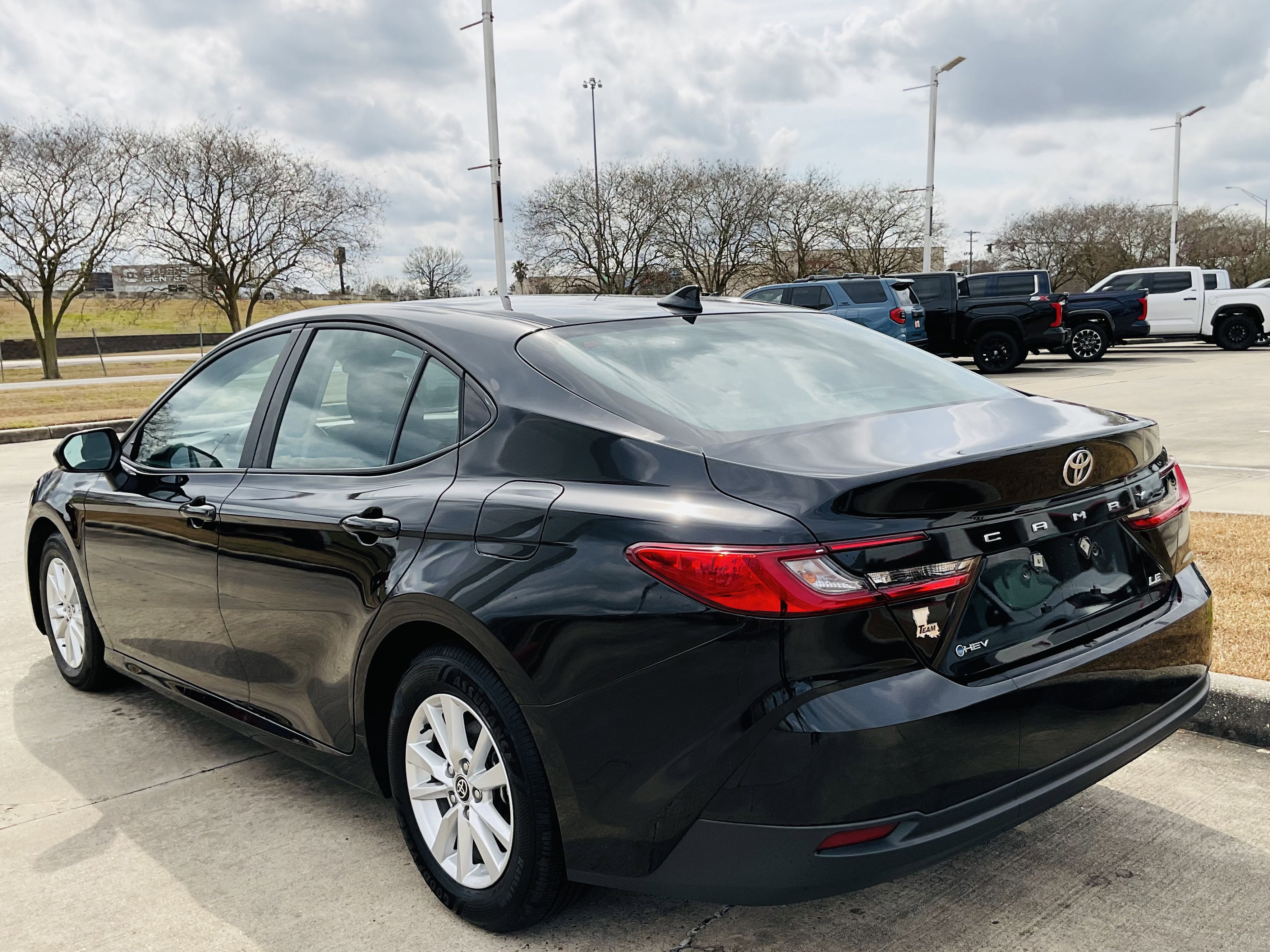 2025 Toyota CAMRY LE