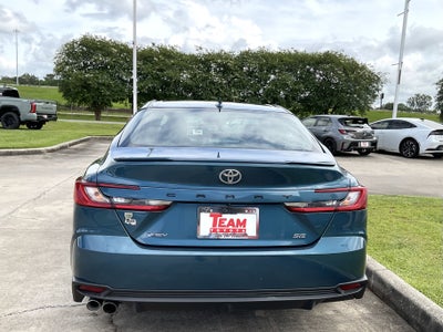 2025 Toyota Camry SE